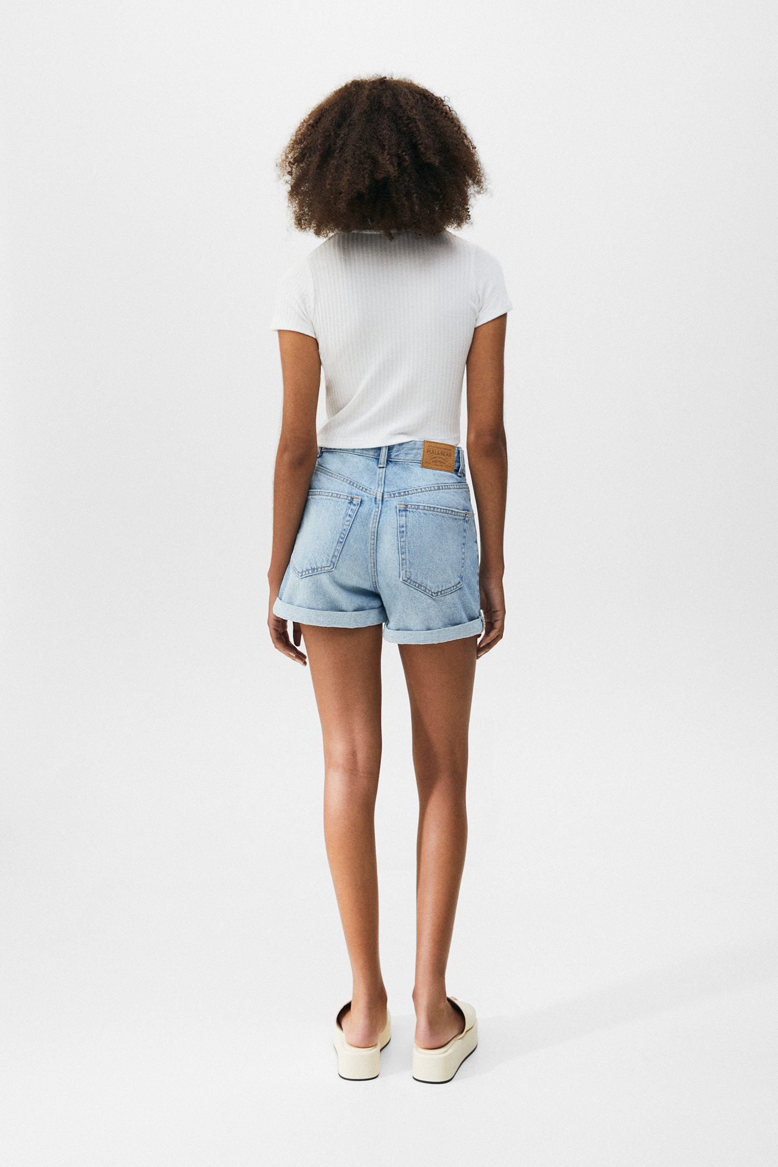 High-waist mom denim shorts - PULL\u0026BEAR