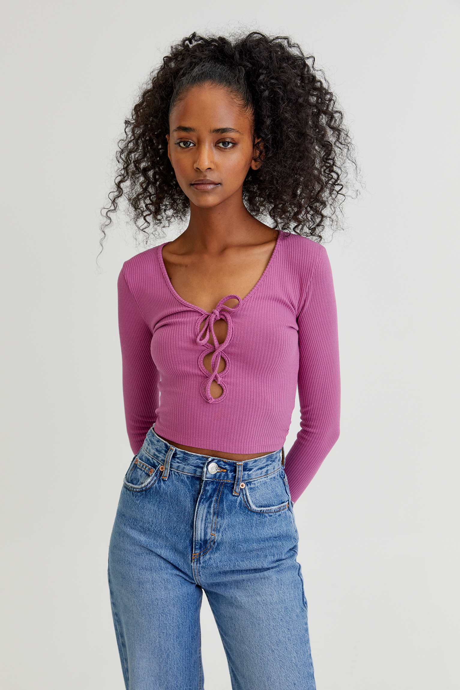 Top manga larga canalé cut out - PULL\u0026BEAR