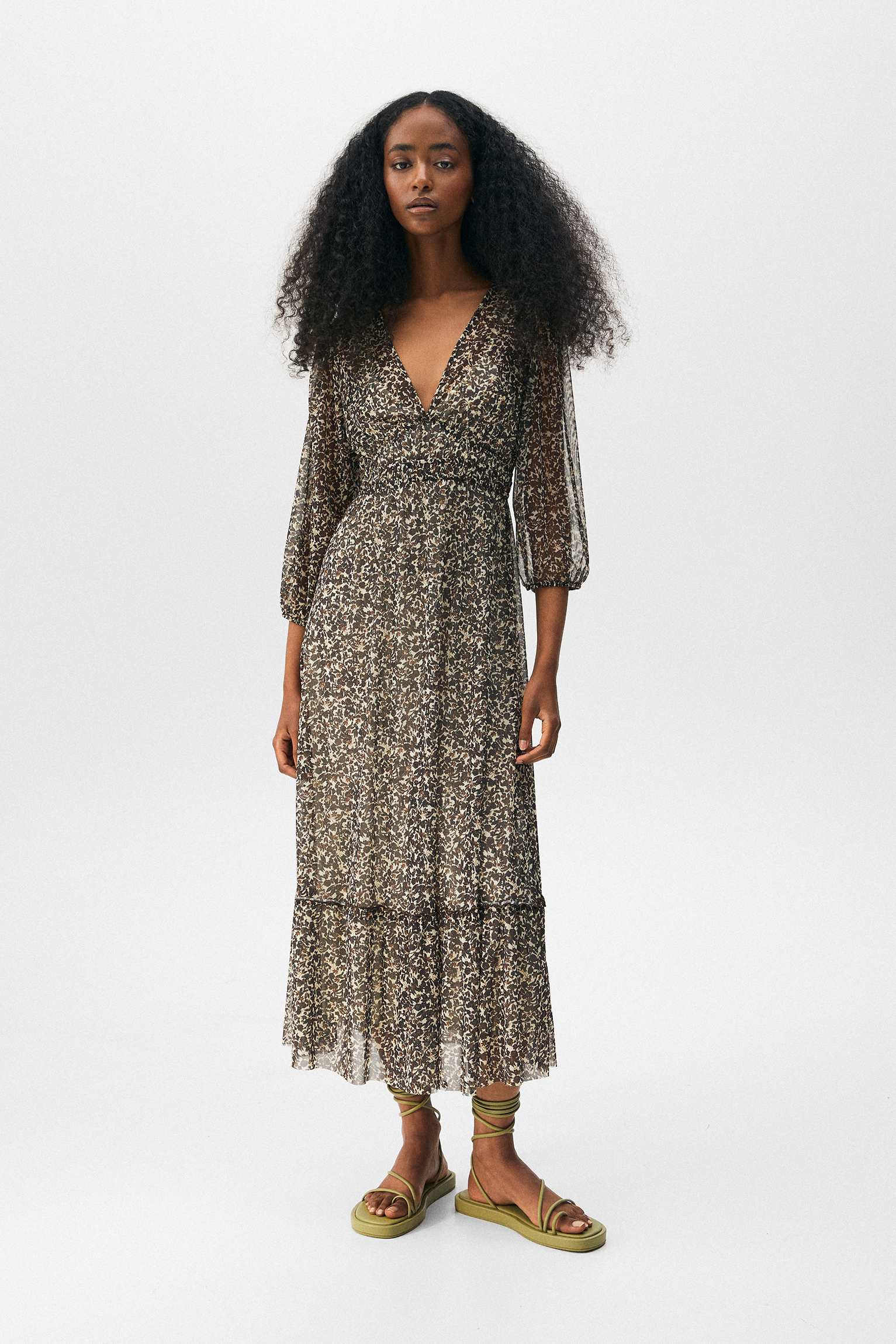 pull and bear dresses