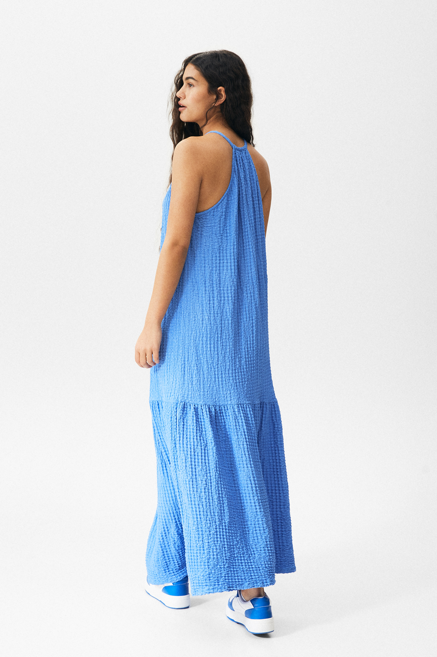 Vestido largo volante bajo - PULL\u0026BEAR