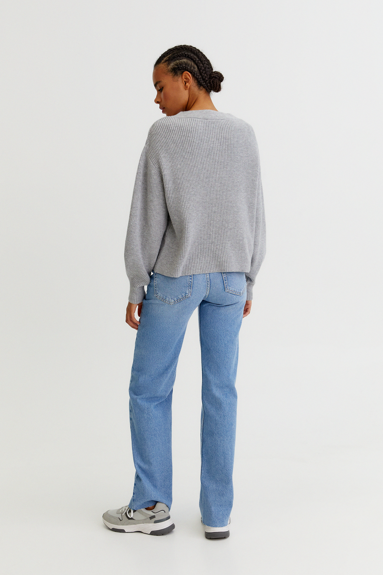 Jersey punto perlado cuello pico - PULL\u0026BEAR