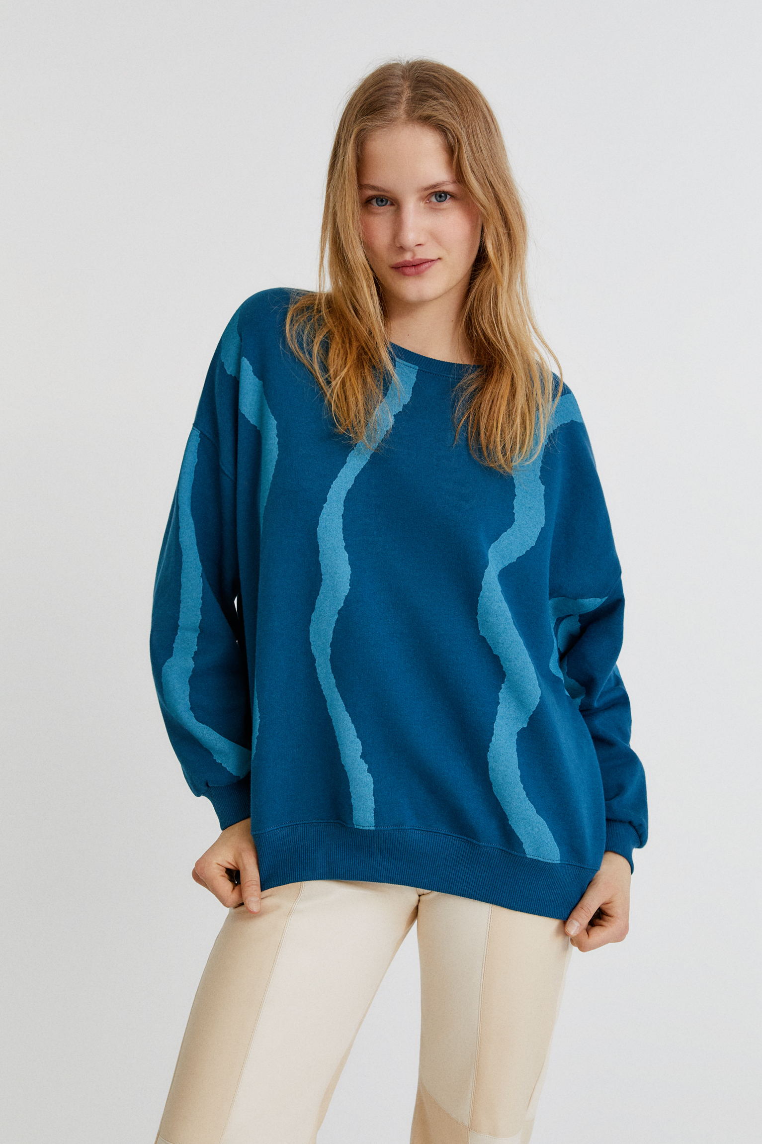 Sudadera líneas tie dye - PULL\u0026BEAR