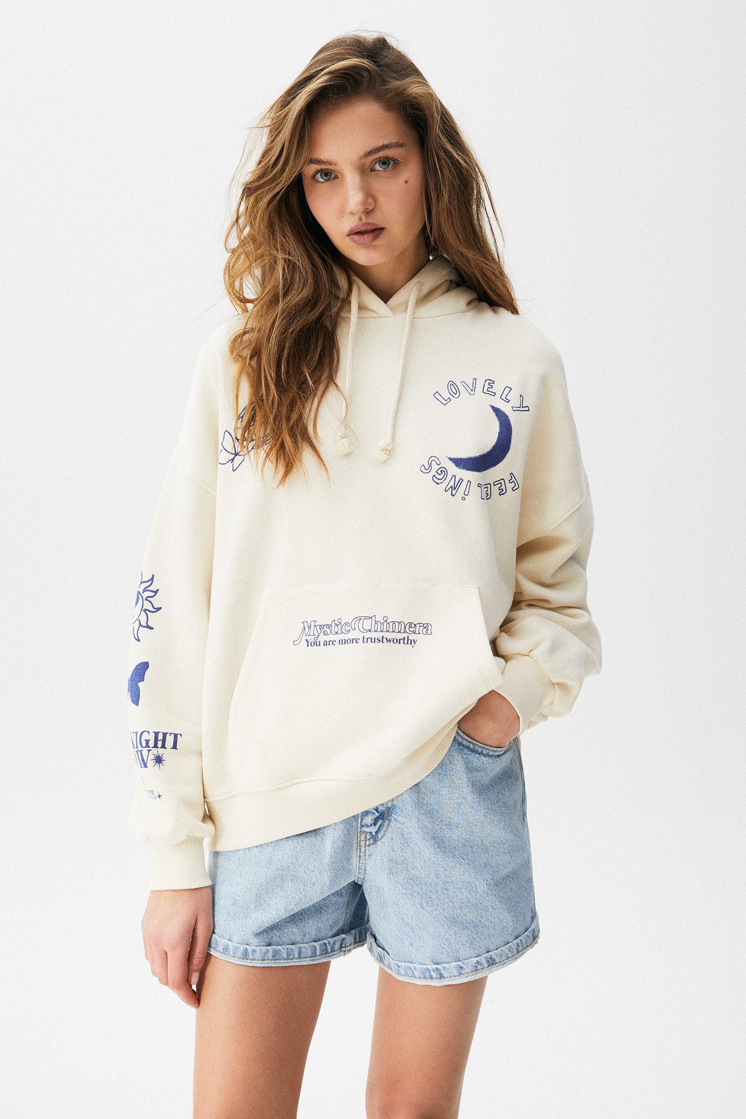 Sudadera oversize prints manga - PULL\u0026BEAR
