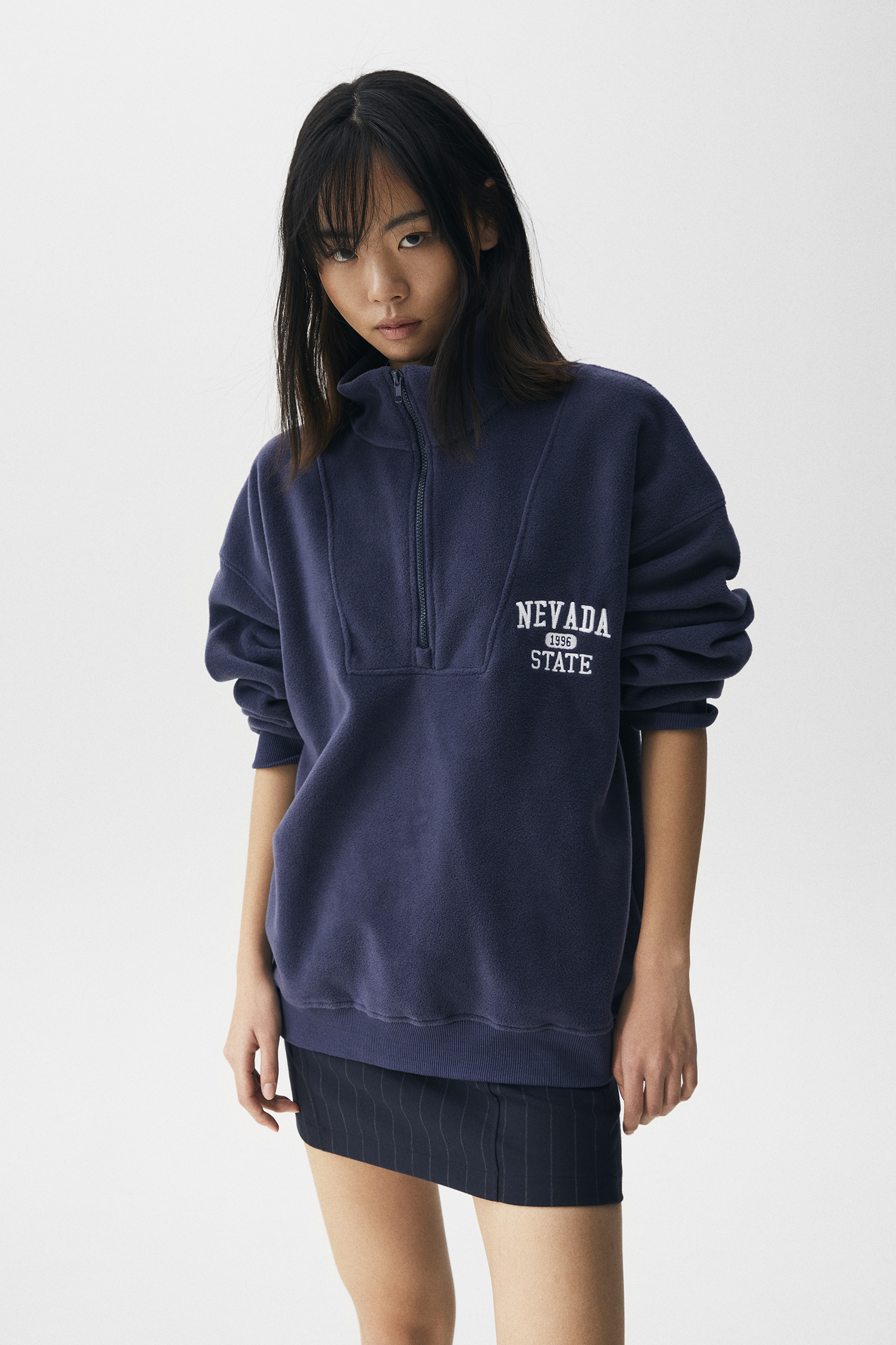 Sudadera polar bordado - PULL\u0026BEAR