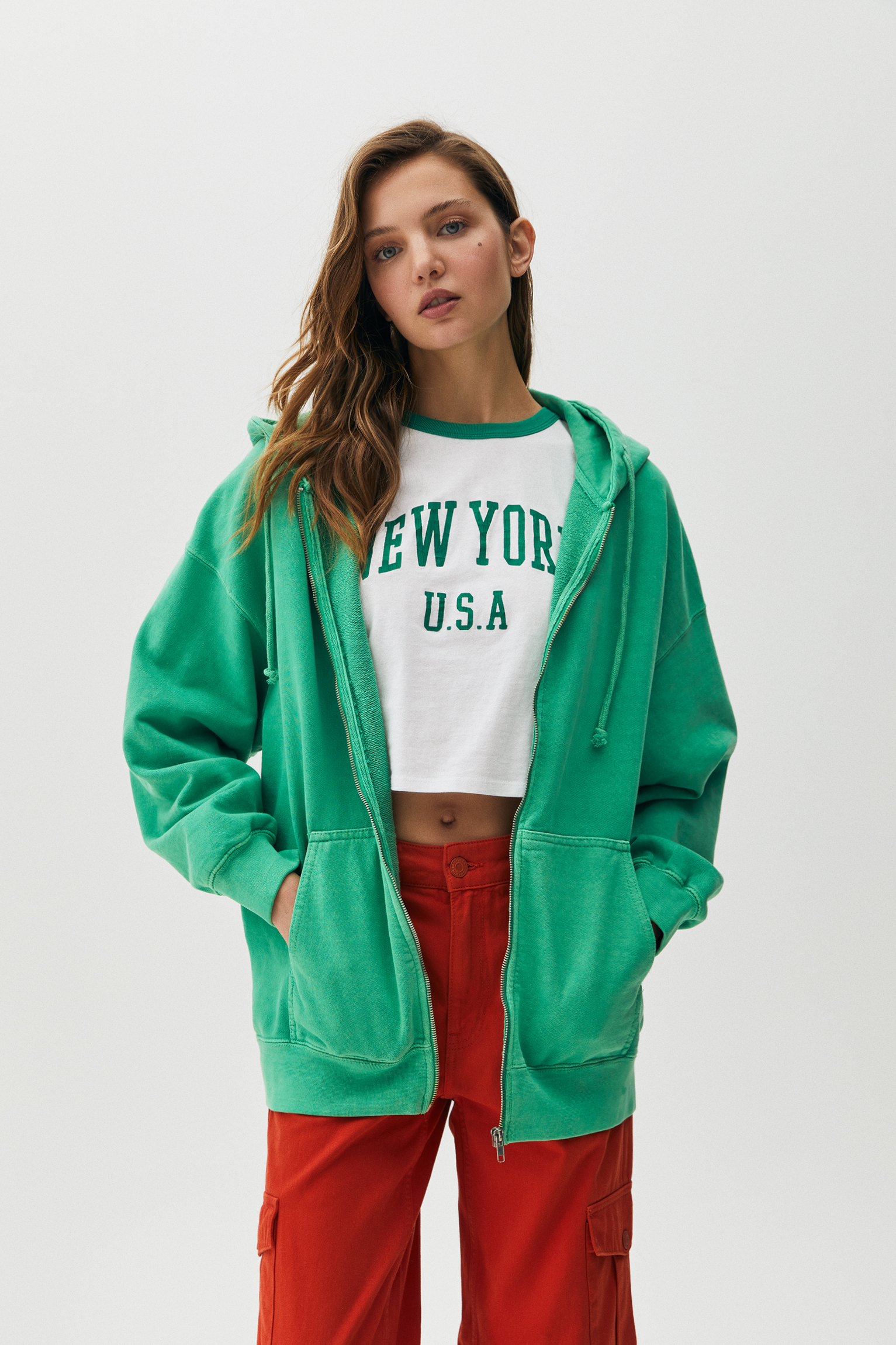 Sudadera canguro zipper - PULL\u0026BEAR