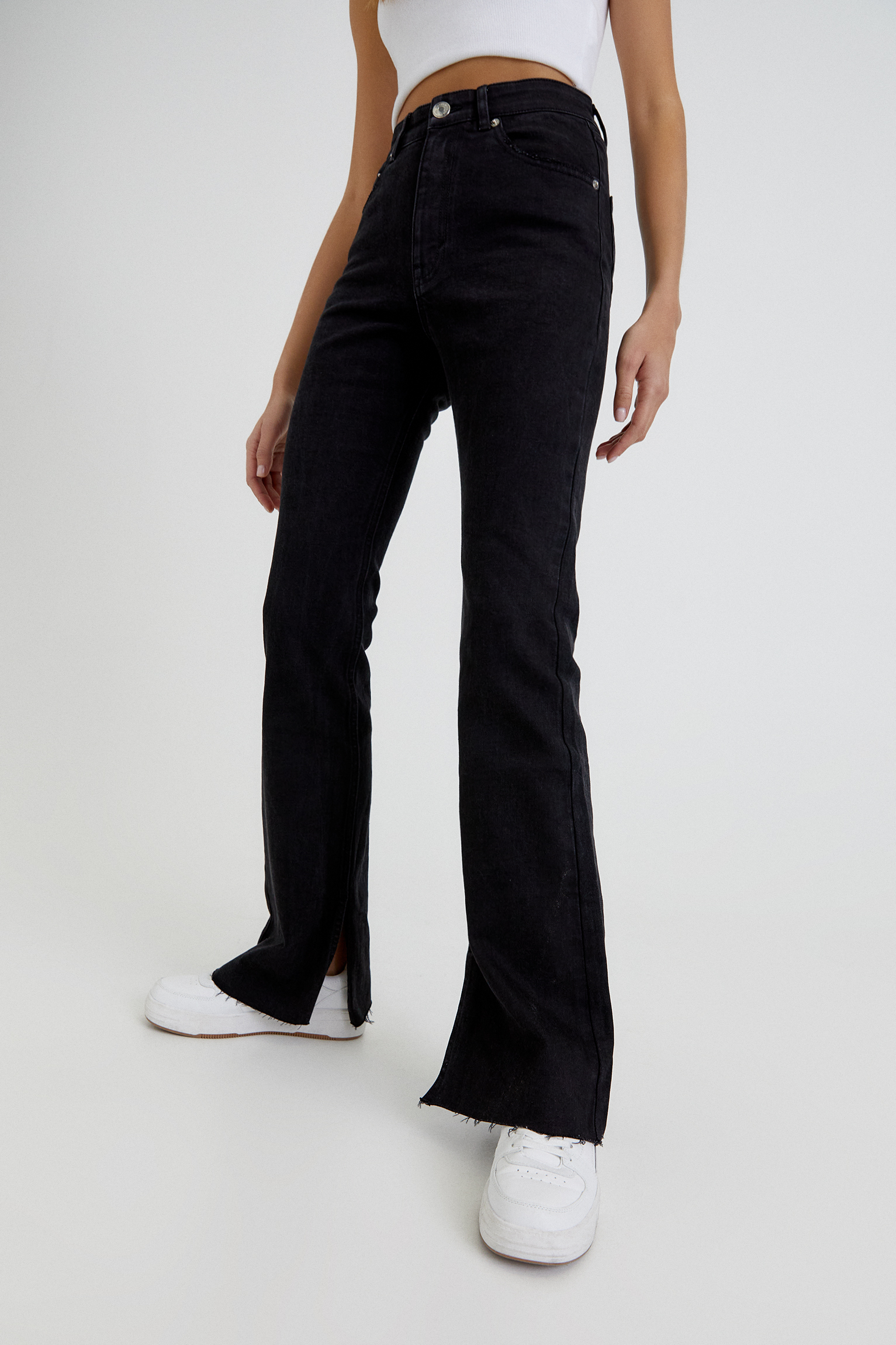 Jeans flare tiro alto abertura - PULL\u0026BEAR