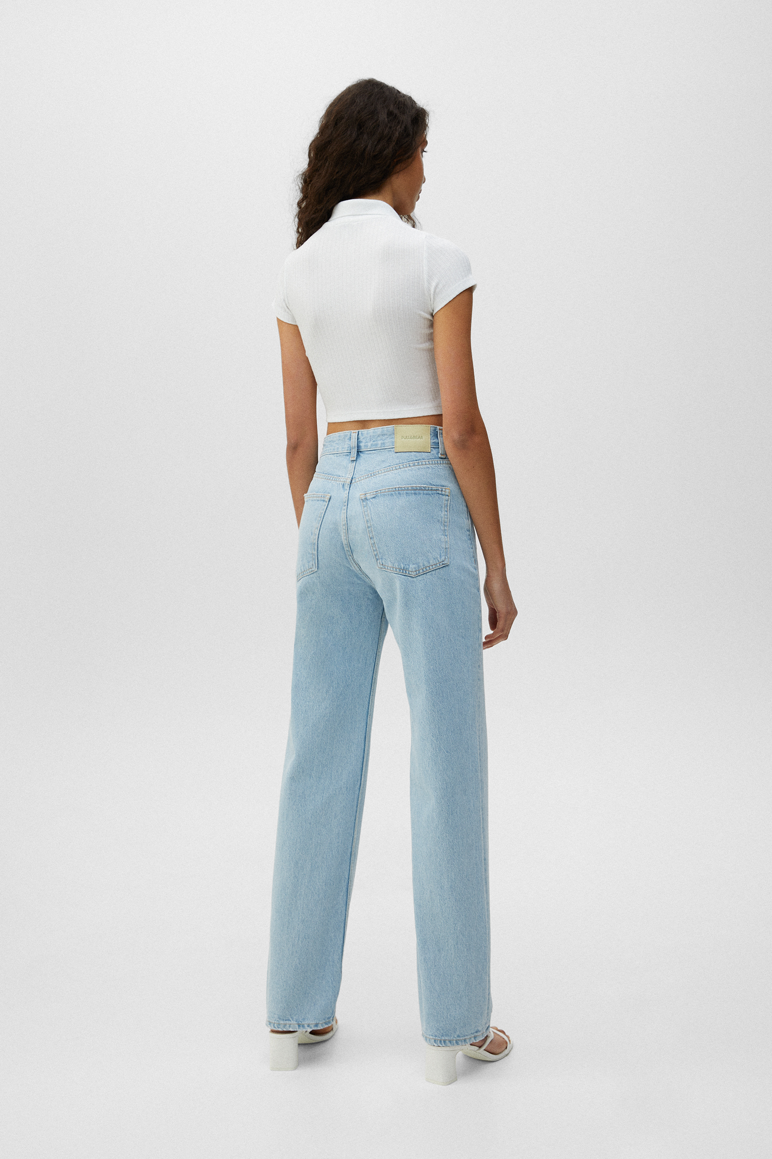 Straight fit jeans with V-waist - pull\u0026bear