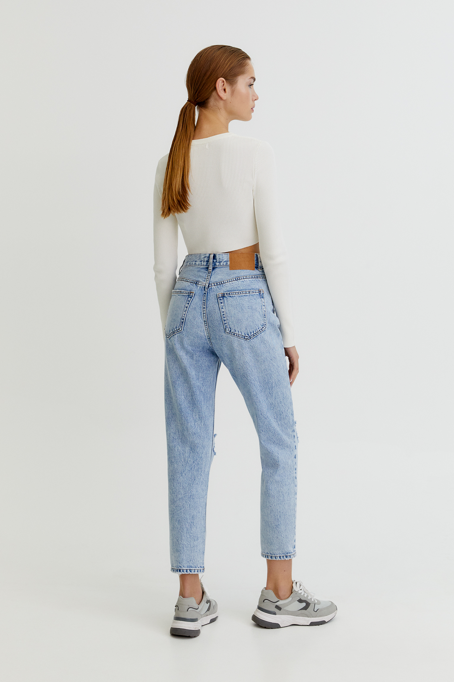levis pull and bear