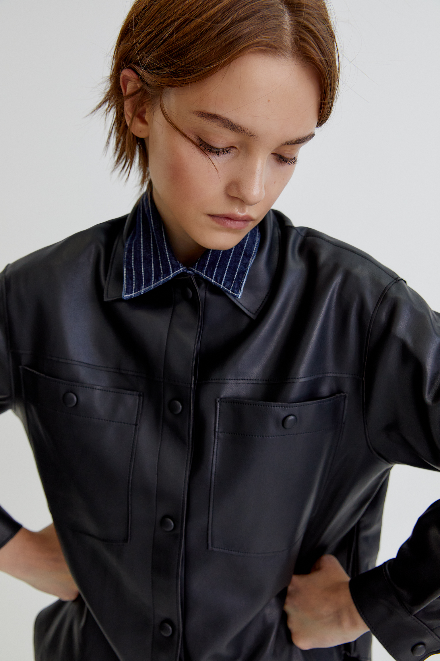 Sobrecamisa efecto piel - PULL\u0026BEAR