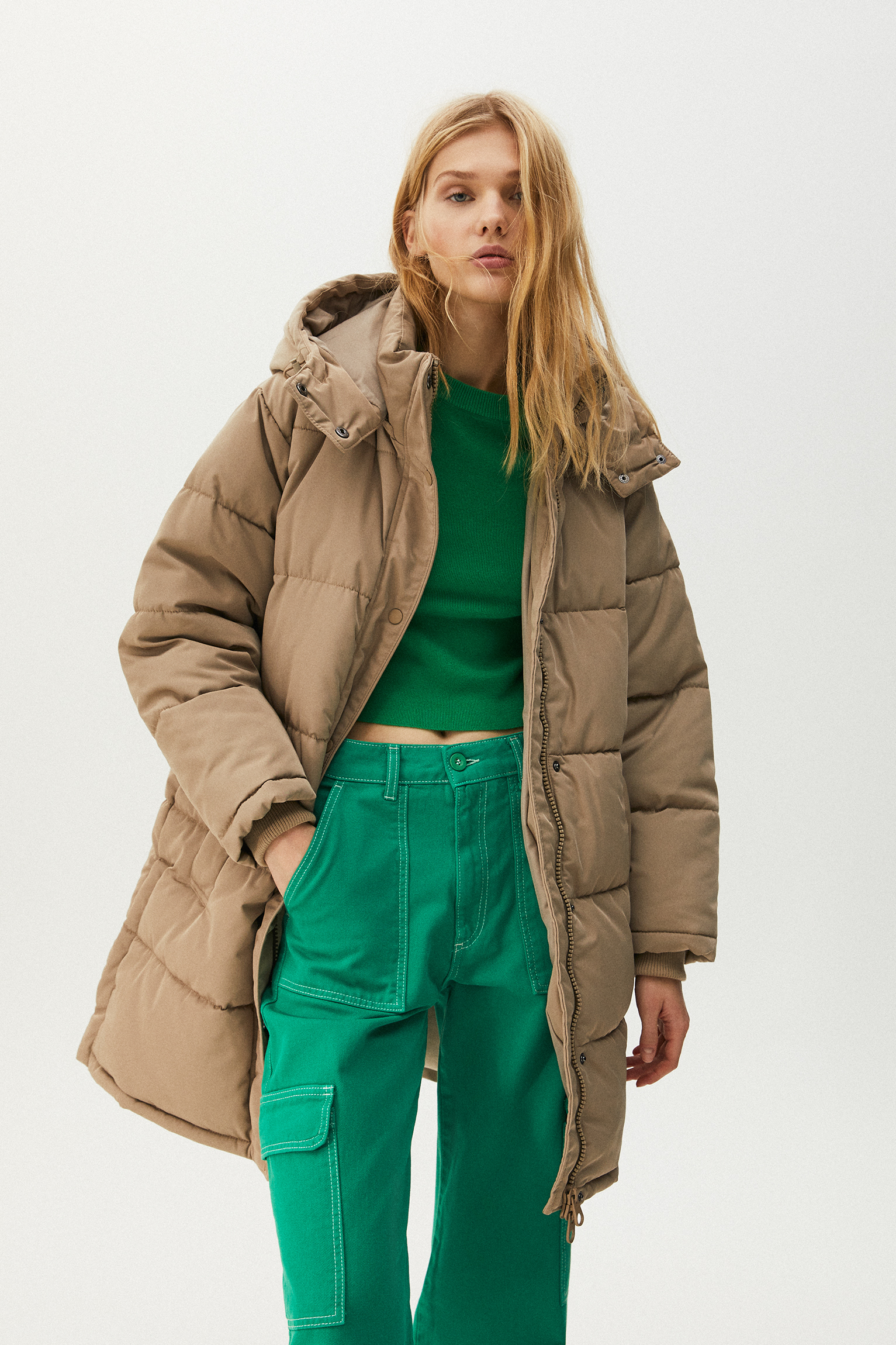 pull and bear green coat