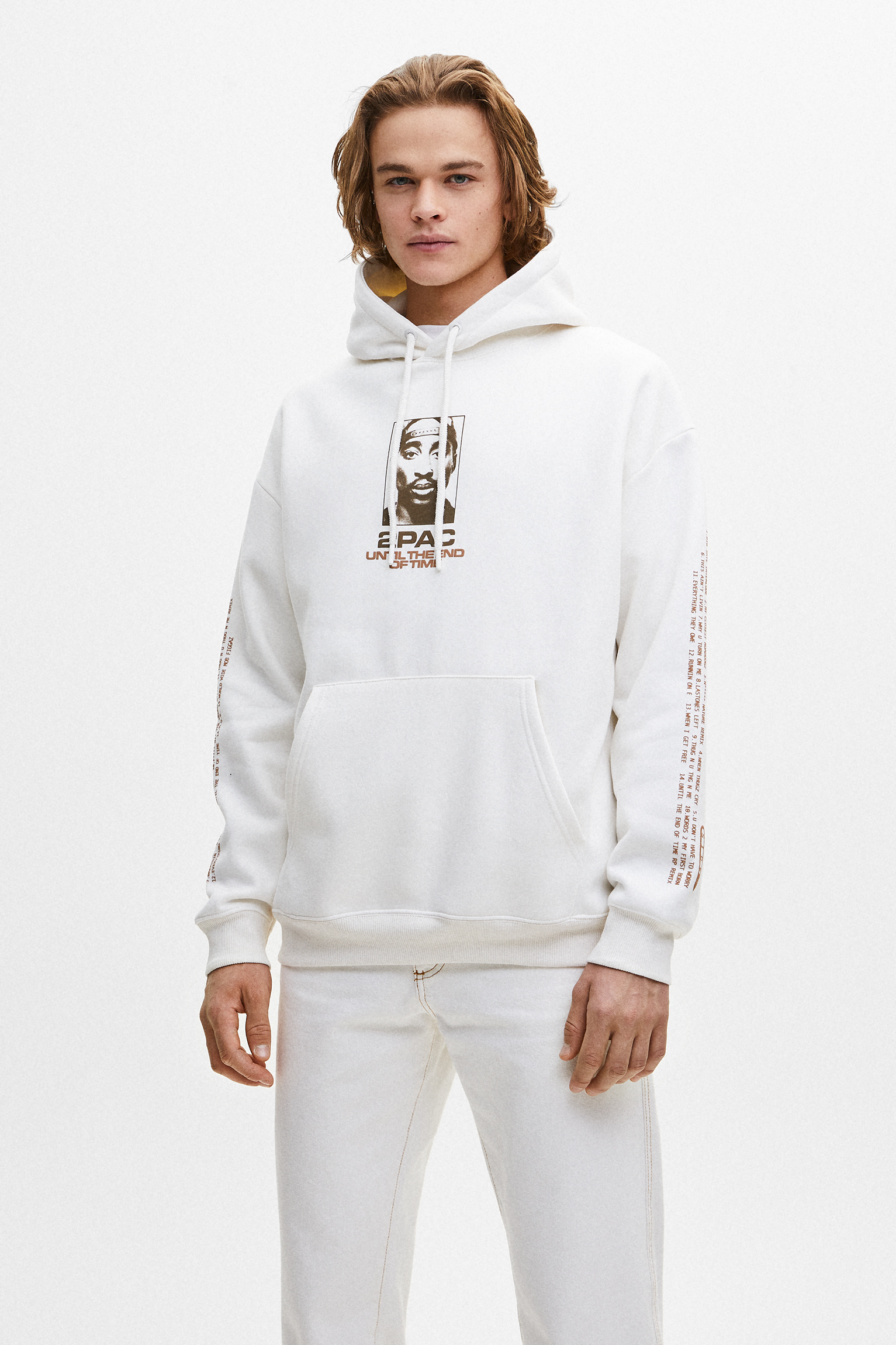 sudadera tupac pull and bear