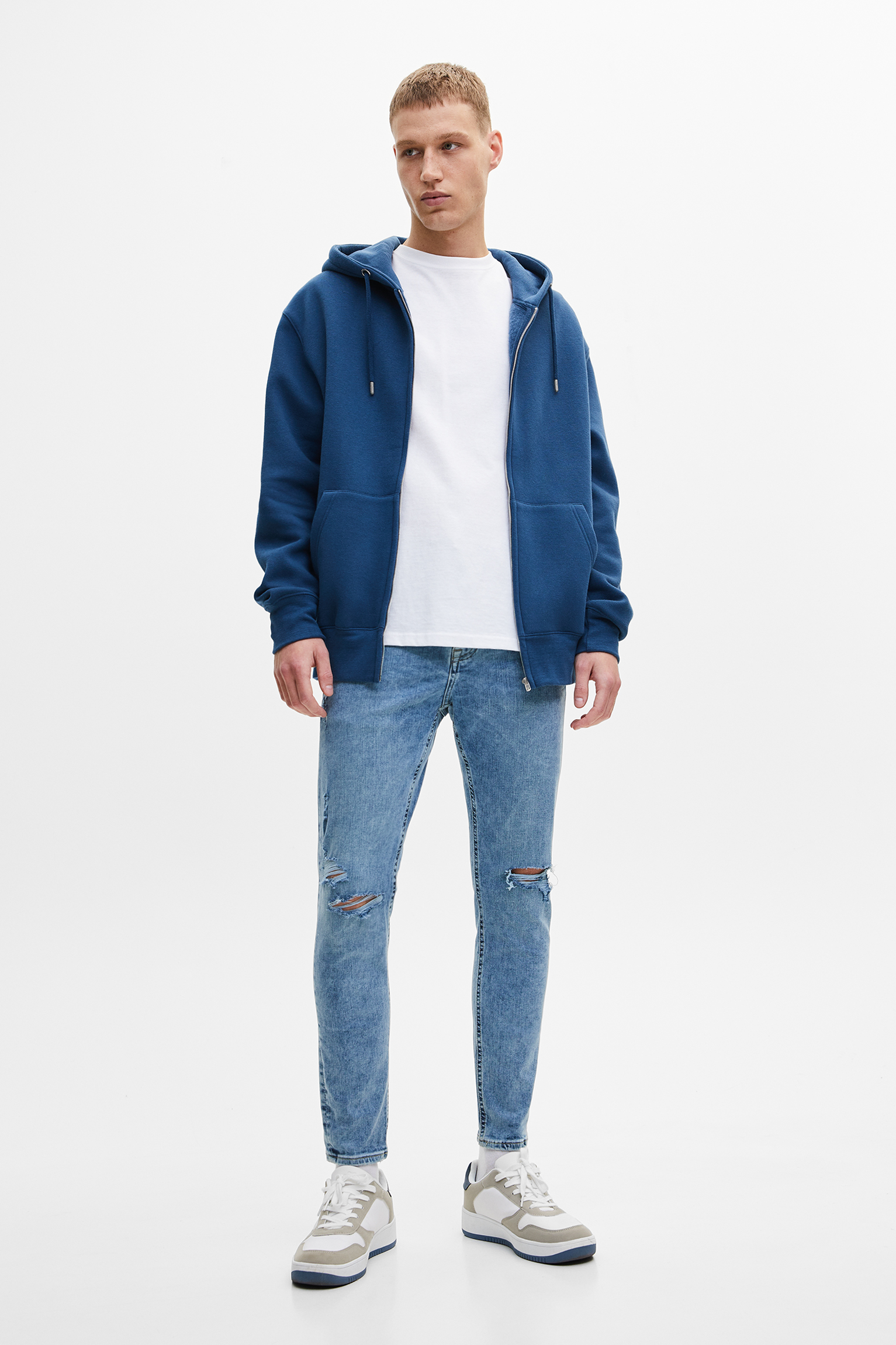 Jeans súper skinny detalle rotos premium - PULL\u0026BEAR