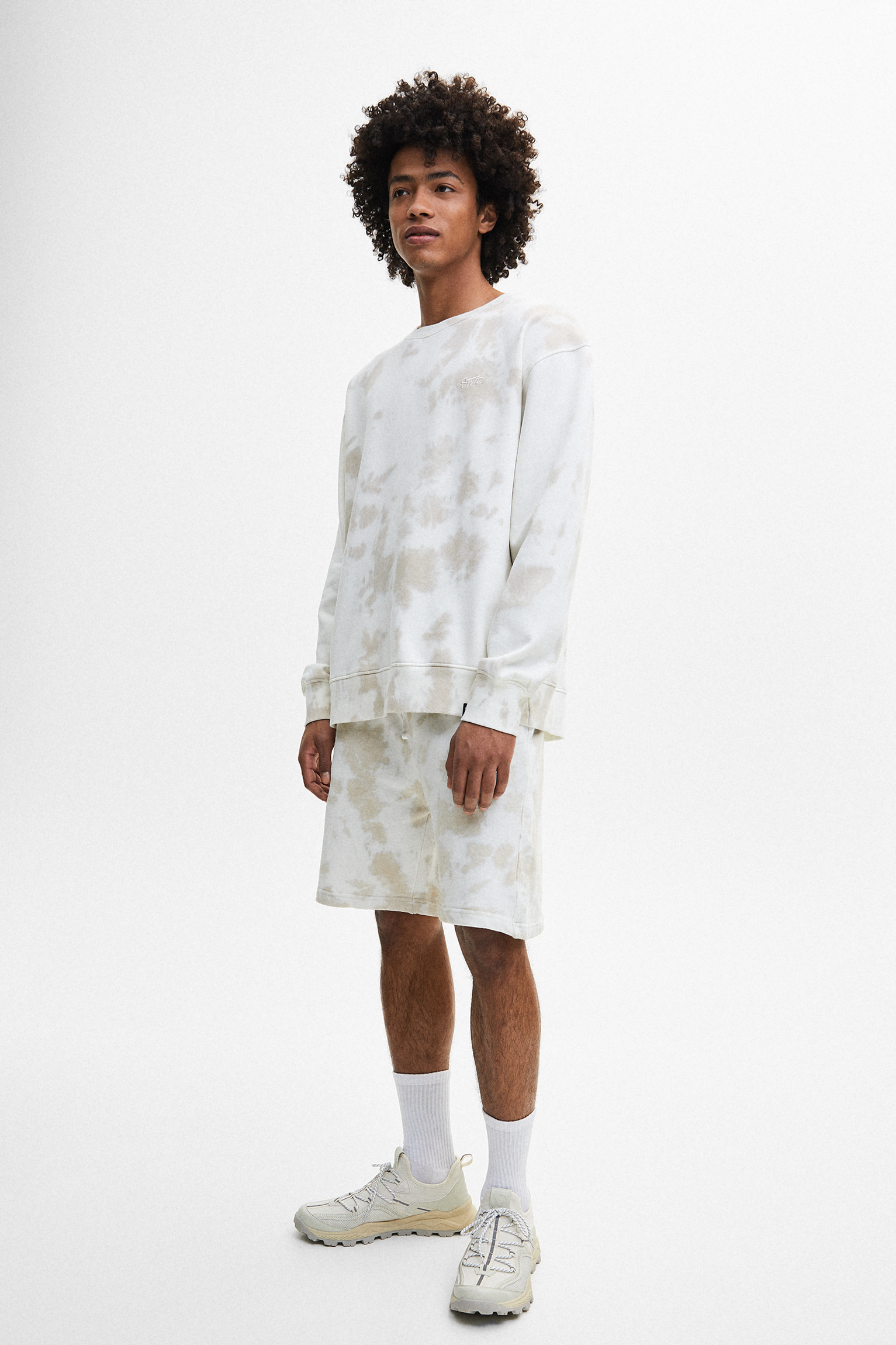 Sudadera tie-dye manga larga - PULL\u0026BEAR