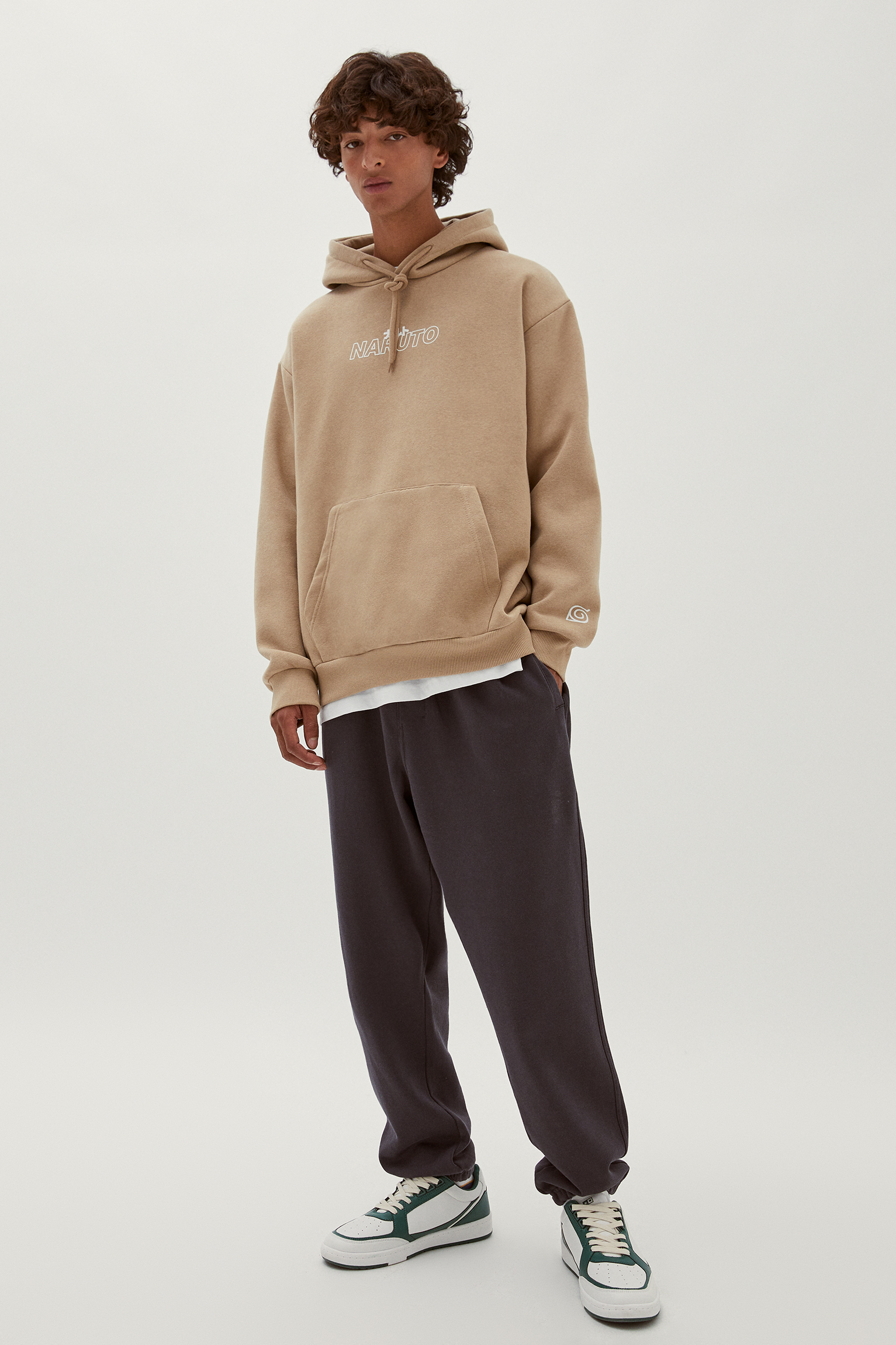 Sudadera marrón Naruto - PULL\u0026BEAR