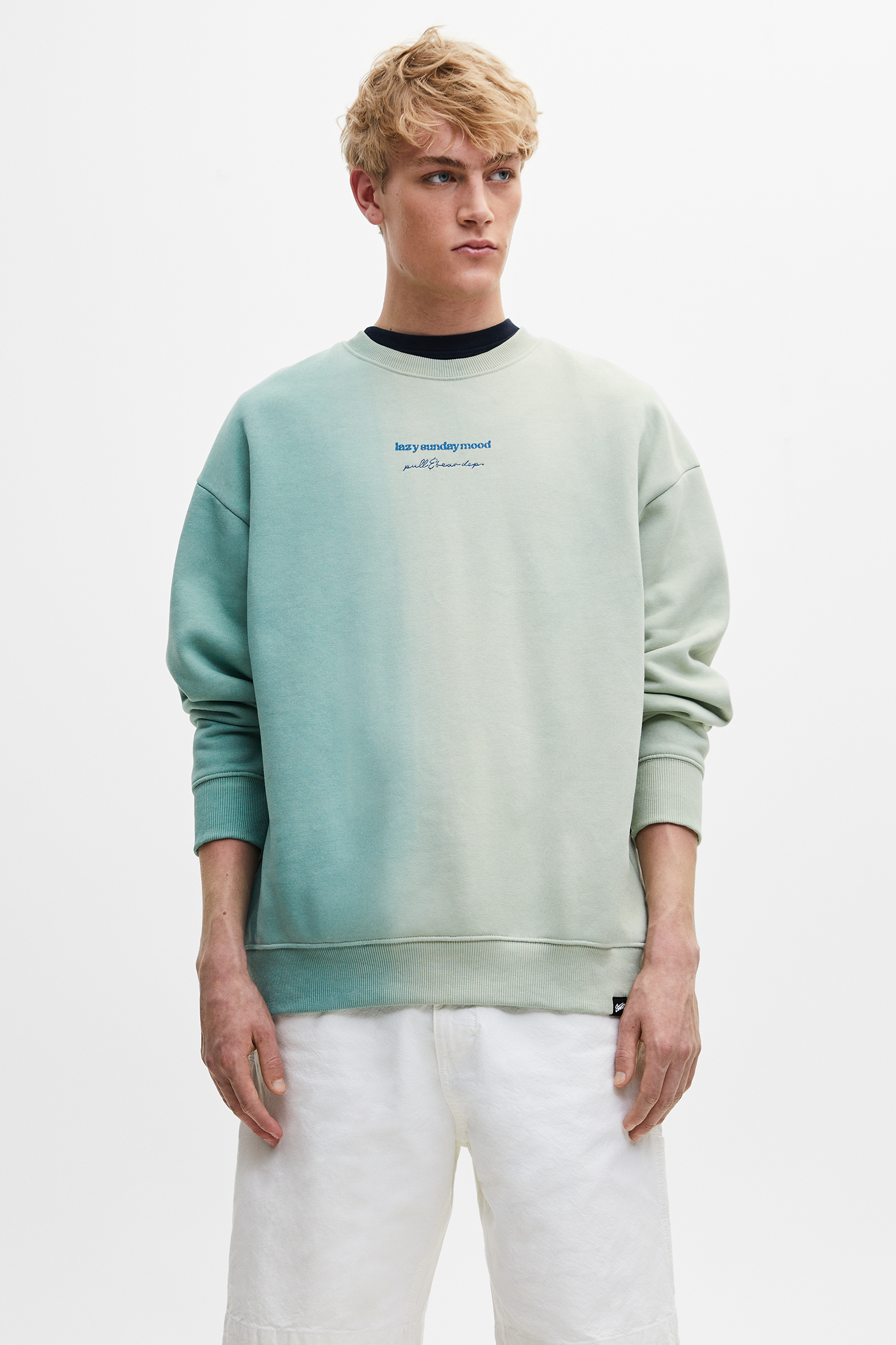 Sudadera tie-dye detalle frase - PULL\u0026BEAR