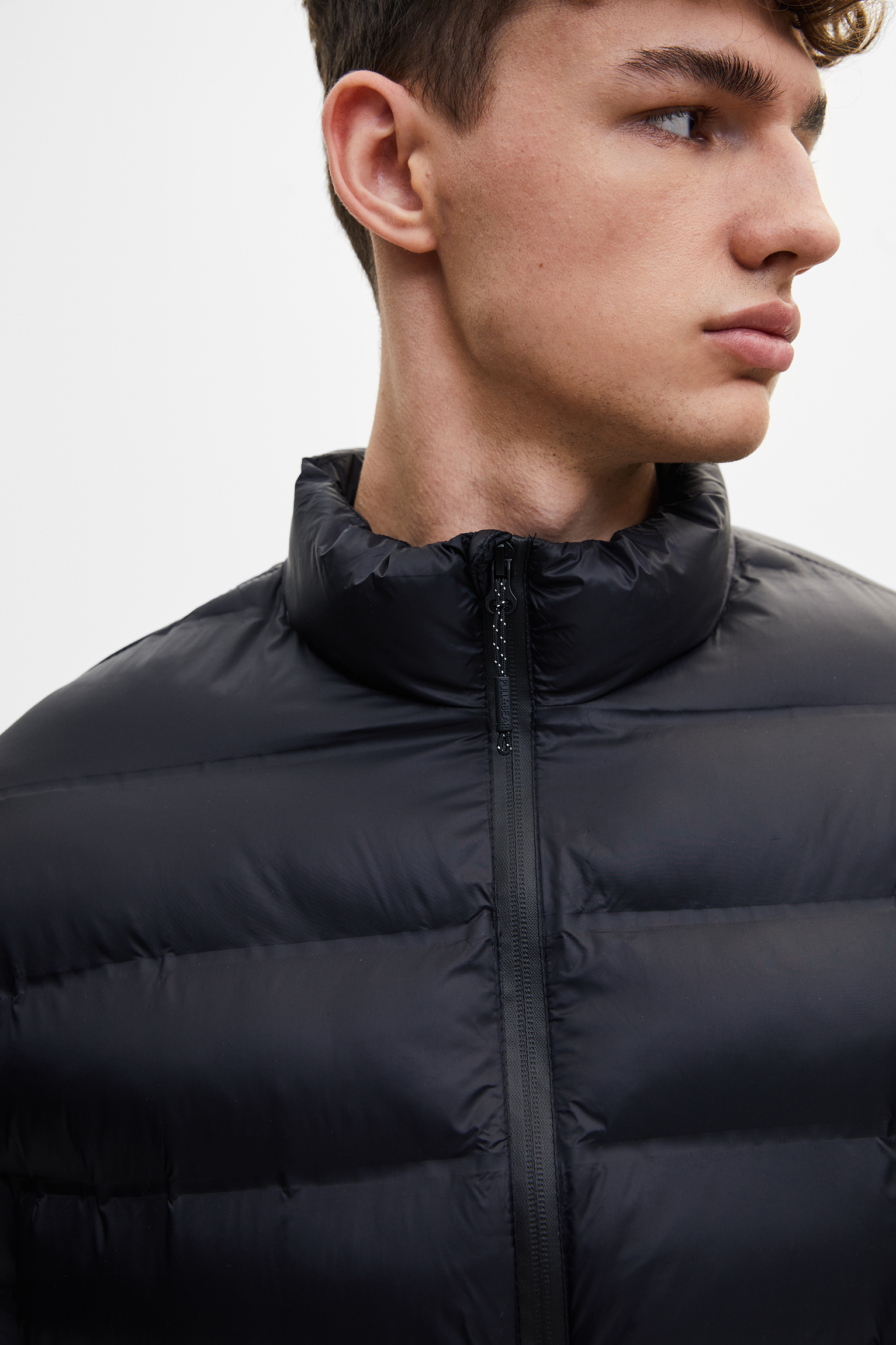 pull and bear lightweight puffer jacket