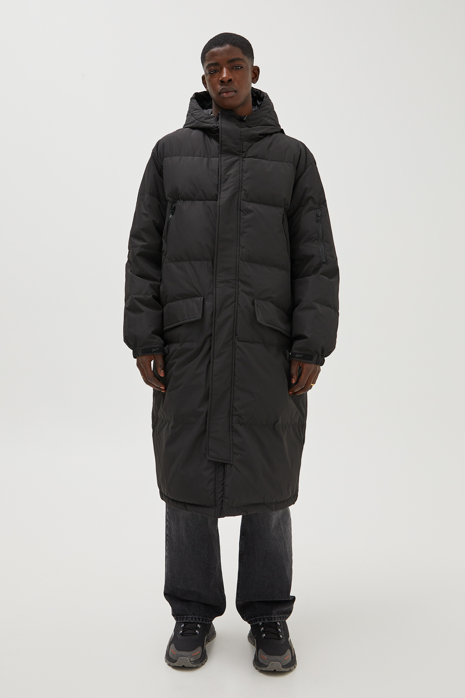 pull&bear puffer jacket in black