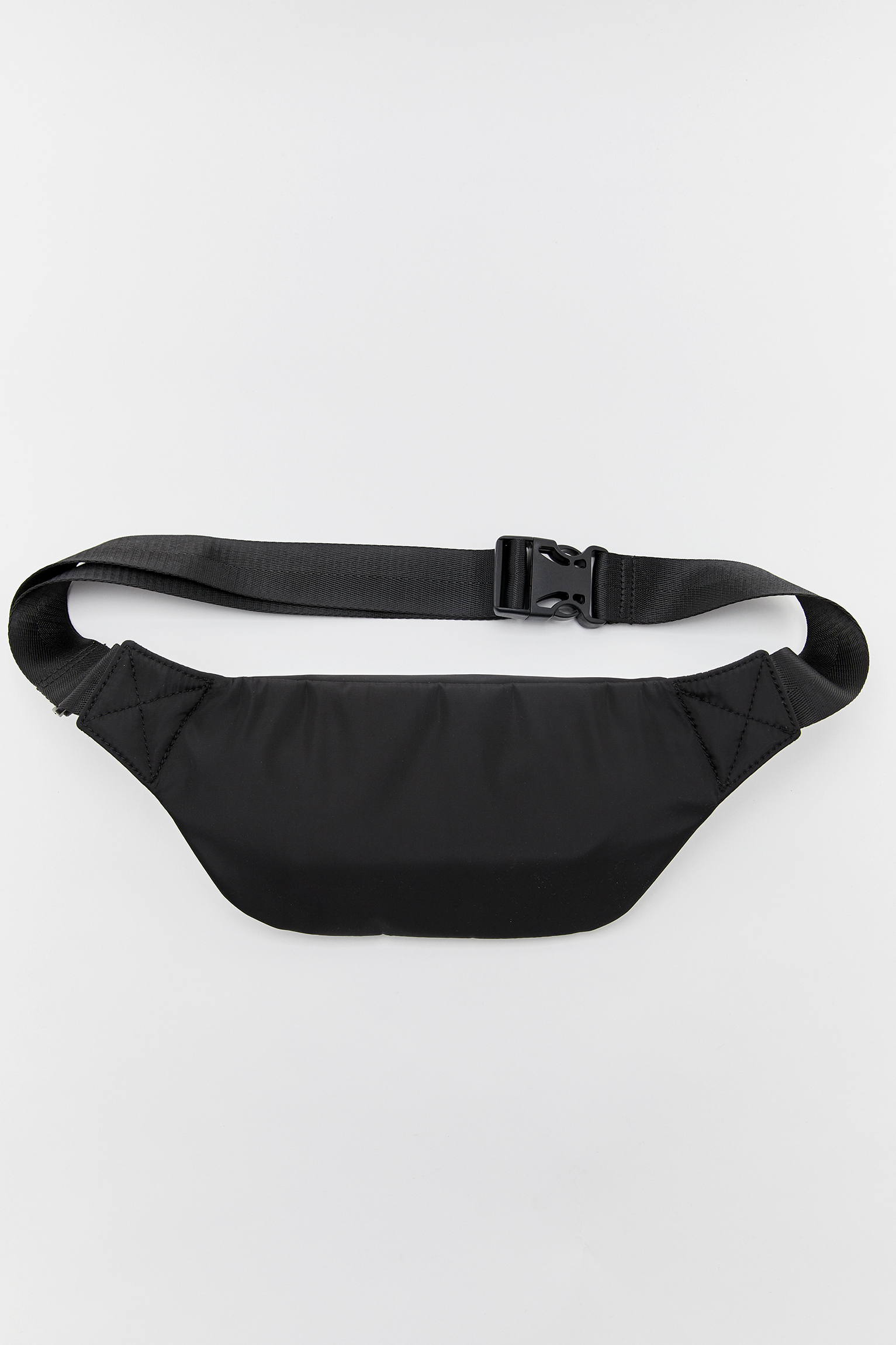 fanny pack pull and bear