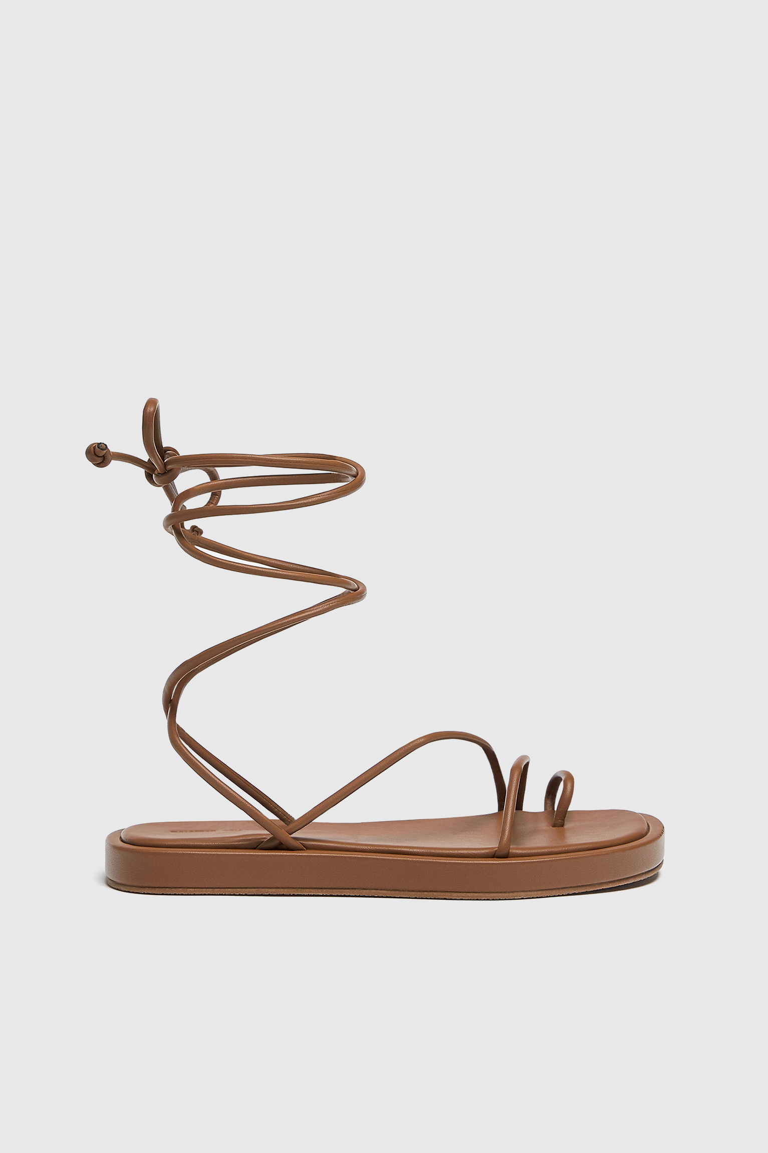 Sandalia plana tiras - PULL\u0026BEAR