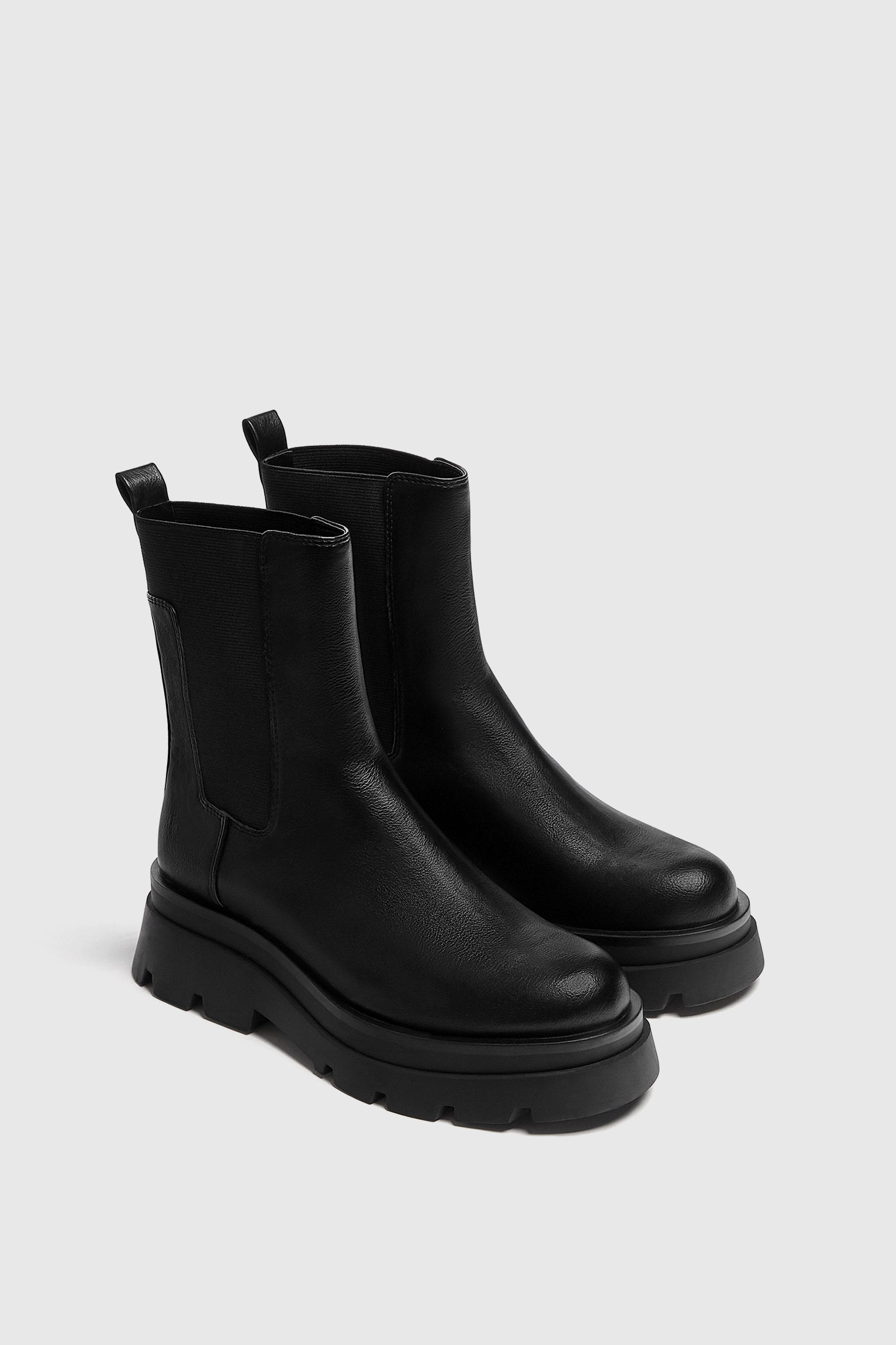 Bota chelsea suela track - PULL\u0026BEAR