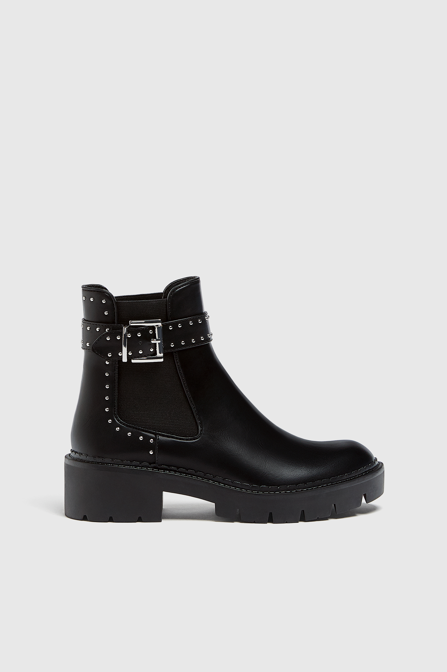 pull&bear chelsea boots