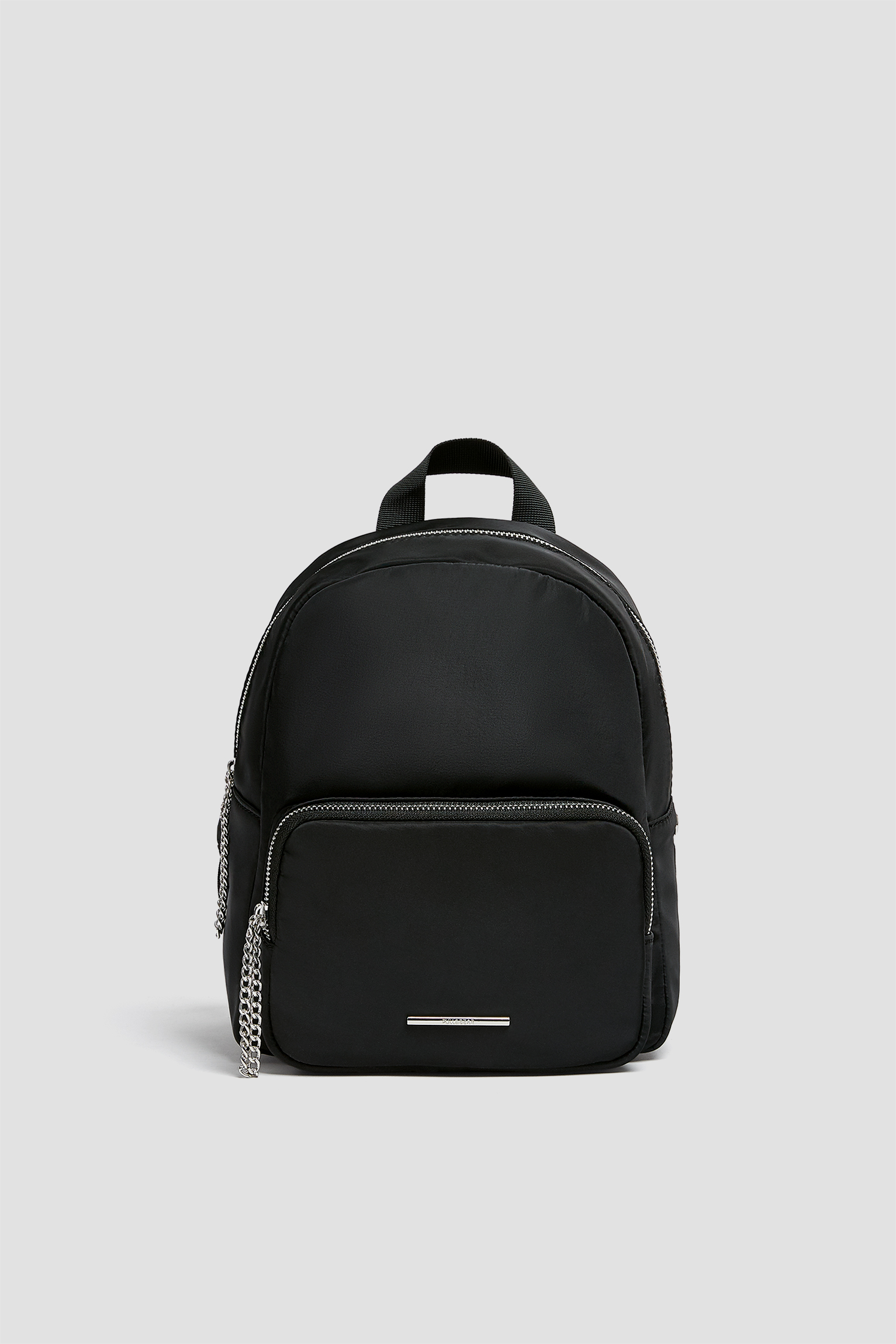 mini backpack pull and bear