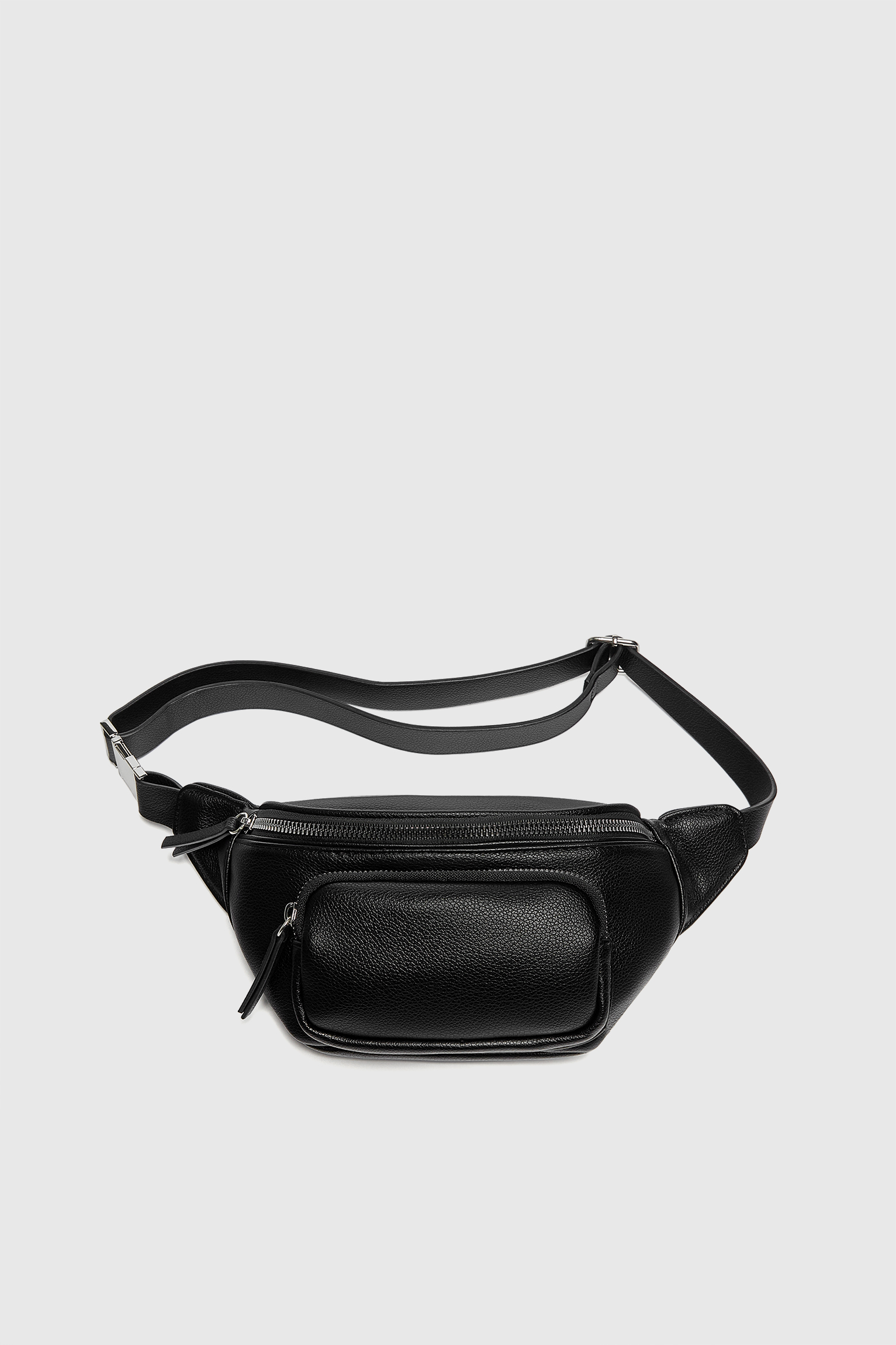 waist bag pull and bear