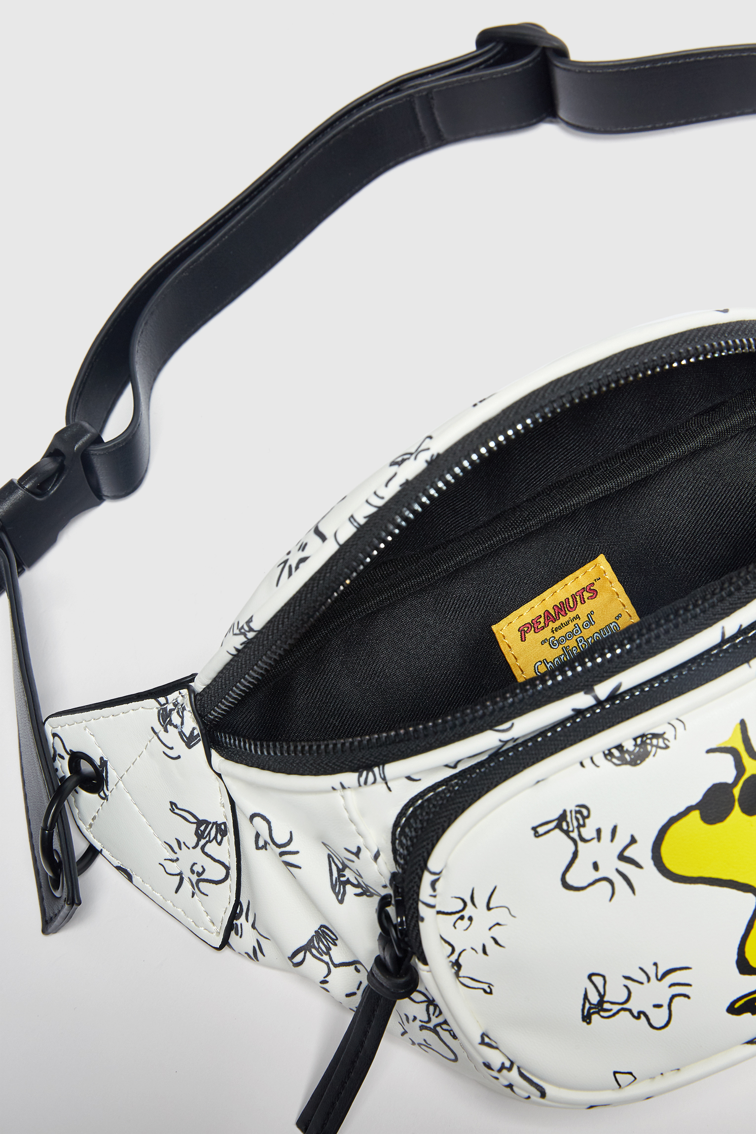 snoopy fanny pack
