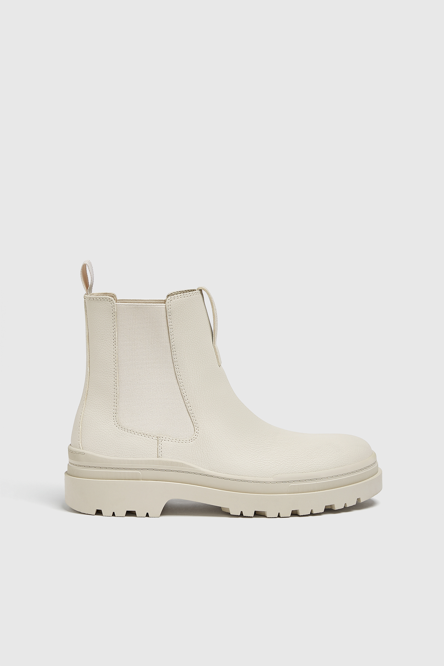 booties with elastic sides