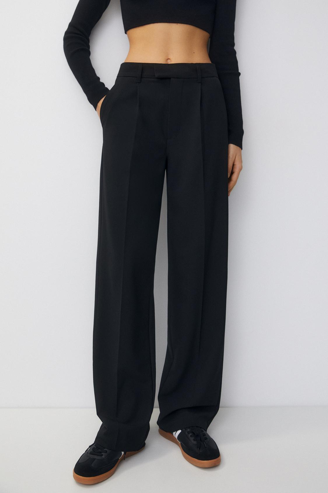 Wide-Leg-Stoffhose mit Bundfalten - PULL&BEAR