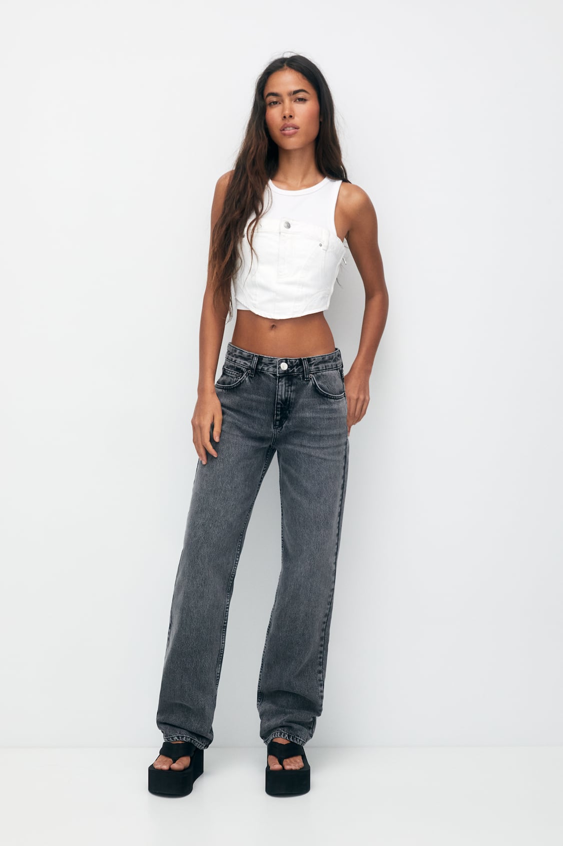 Basic mid-waist straight-leg jeans - PULL&BEAR