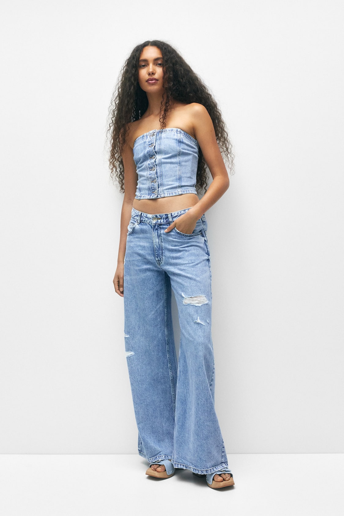 Mid-rise wide-leg jeans - PULL&BEAR