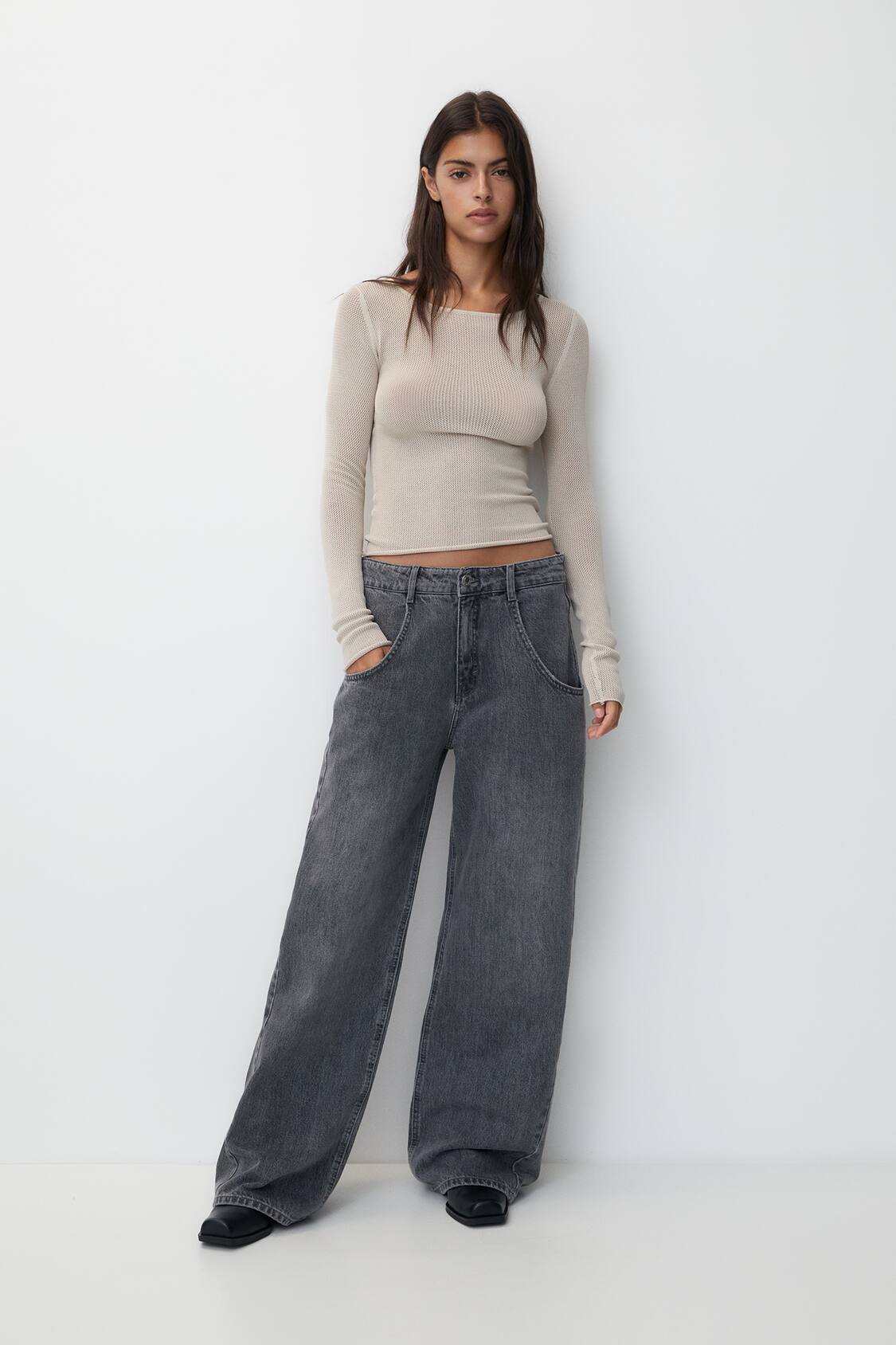 Pull&Bear Women's Loose-Fit Oversize Jeans