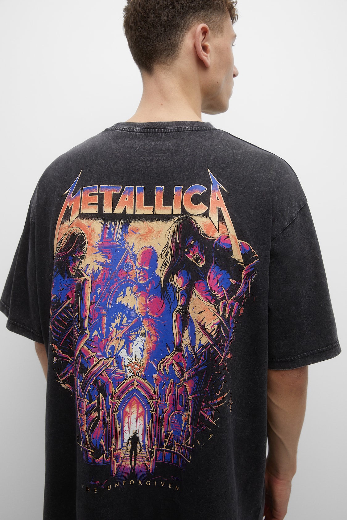 versus Típicamente Joseph Banks Faded Metallica T-shirt - pull&bear