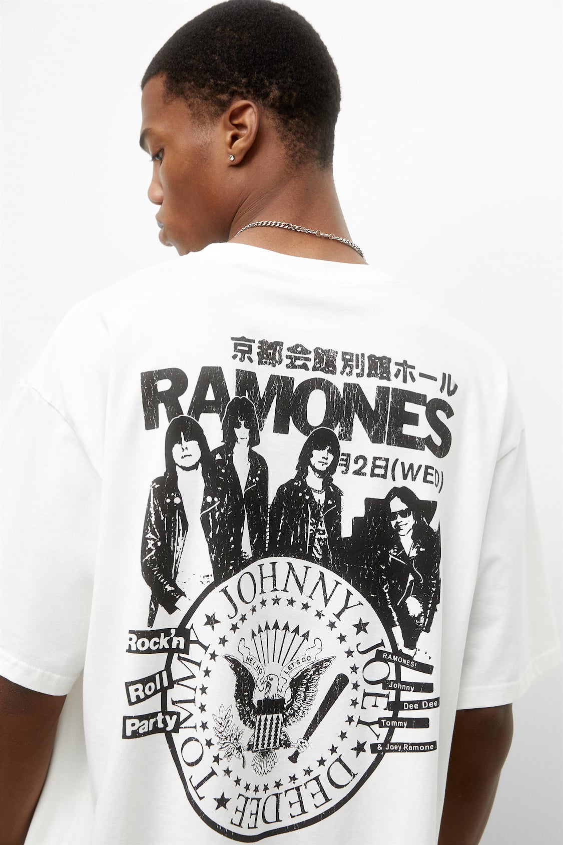 Deudor Mes Intolerable Camiseta Ramones - PULL&BEAR