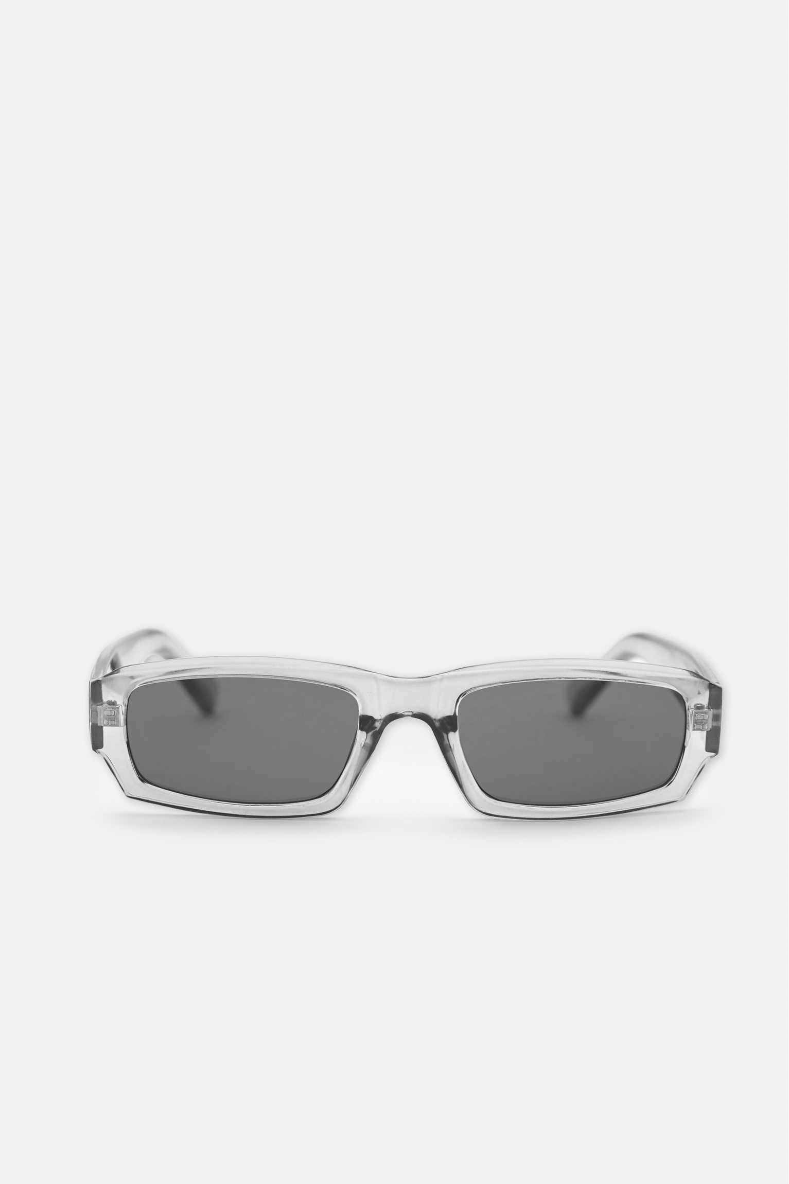 Best clear frame sunglasses in 2024 | OPUMO Magazine