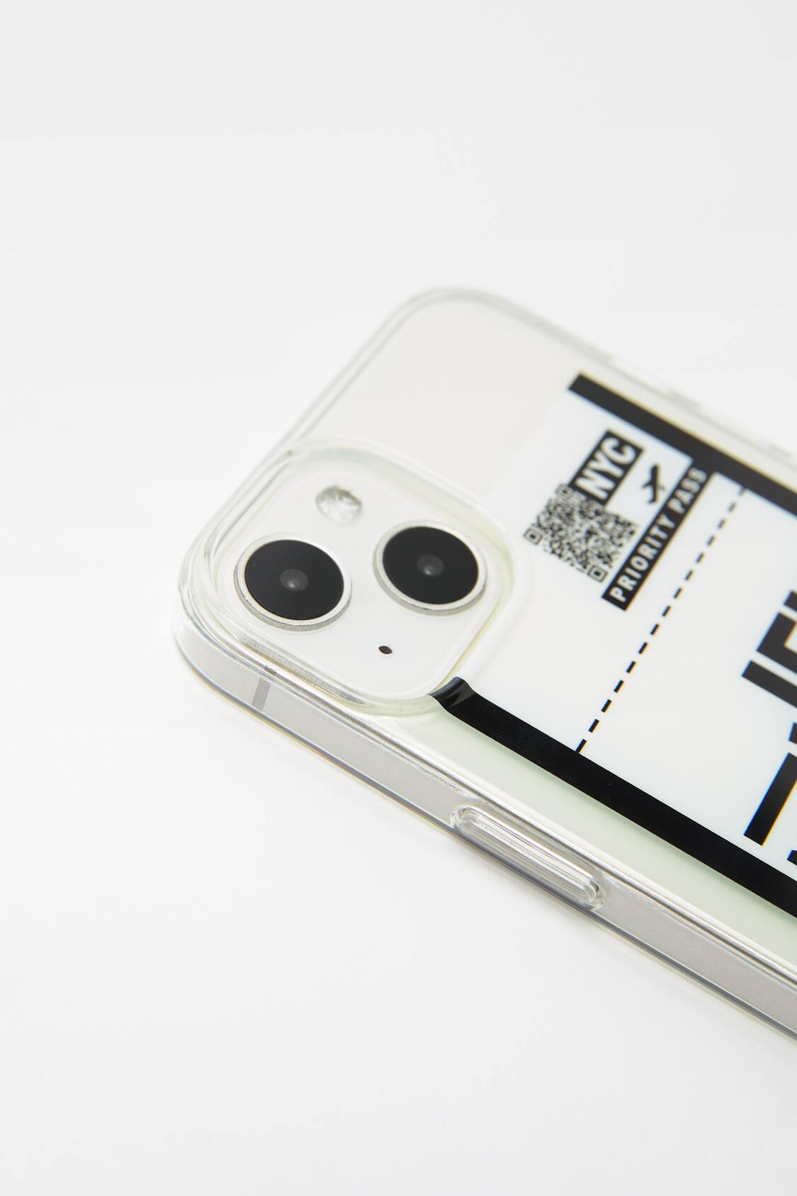 Capa iPhone com xadrez e caras sorridentes - PULL&BEAR