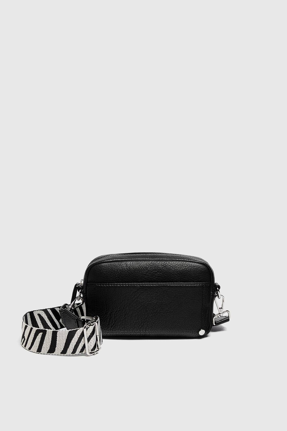 Bag with interchangeable strap - pull&bear