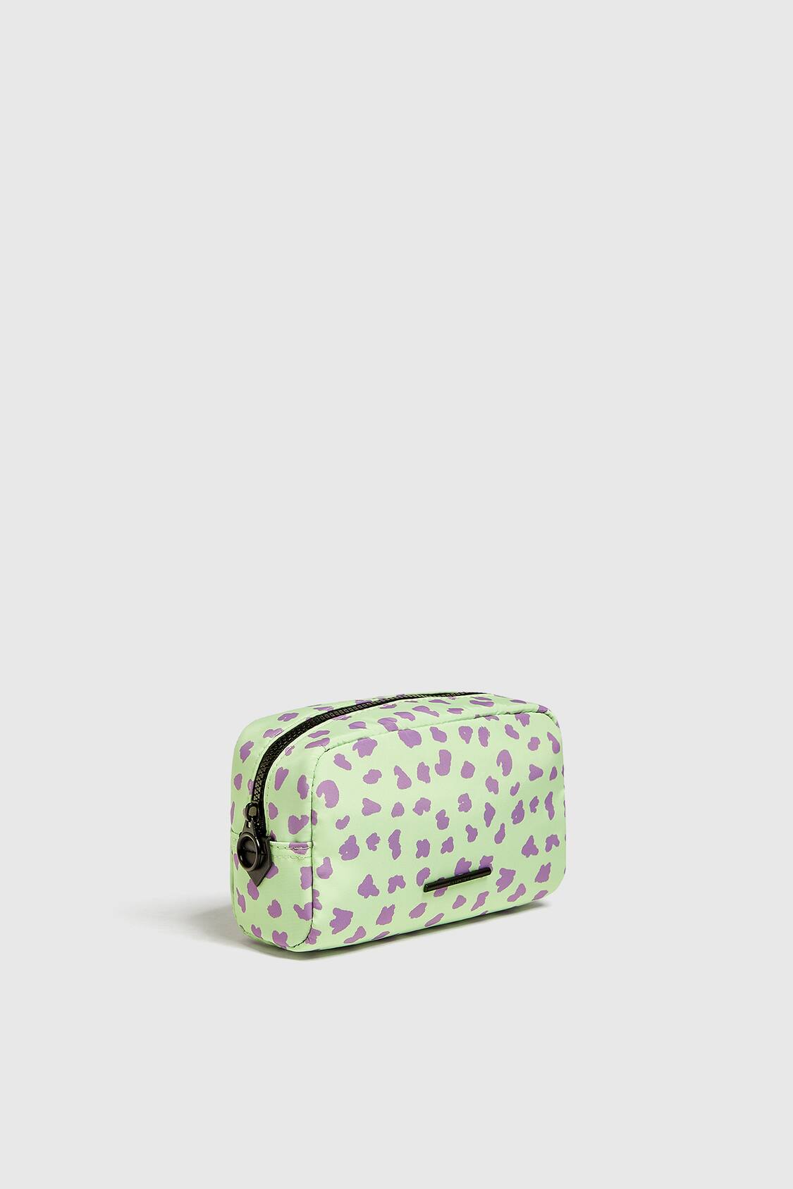 formal Caña móvil Embellished toiletry bag - PULL&BEAR