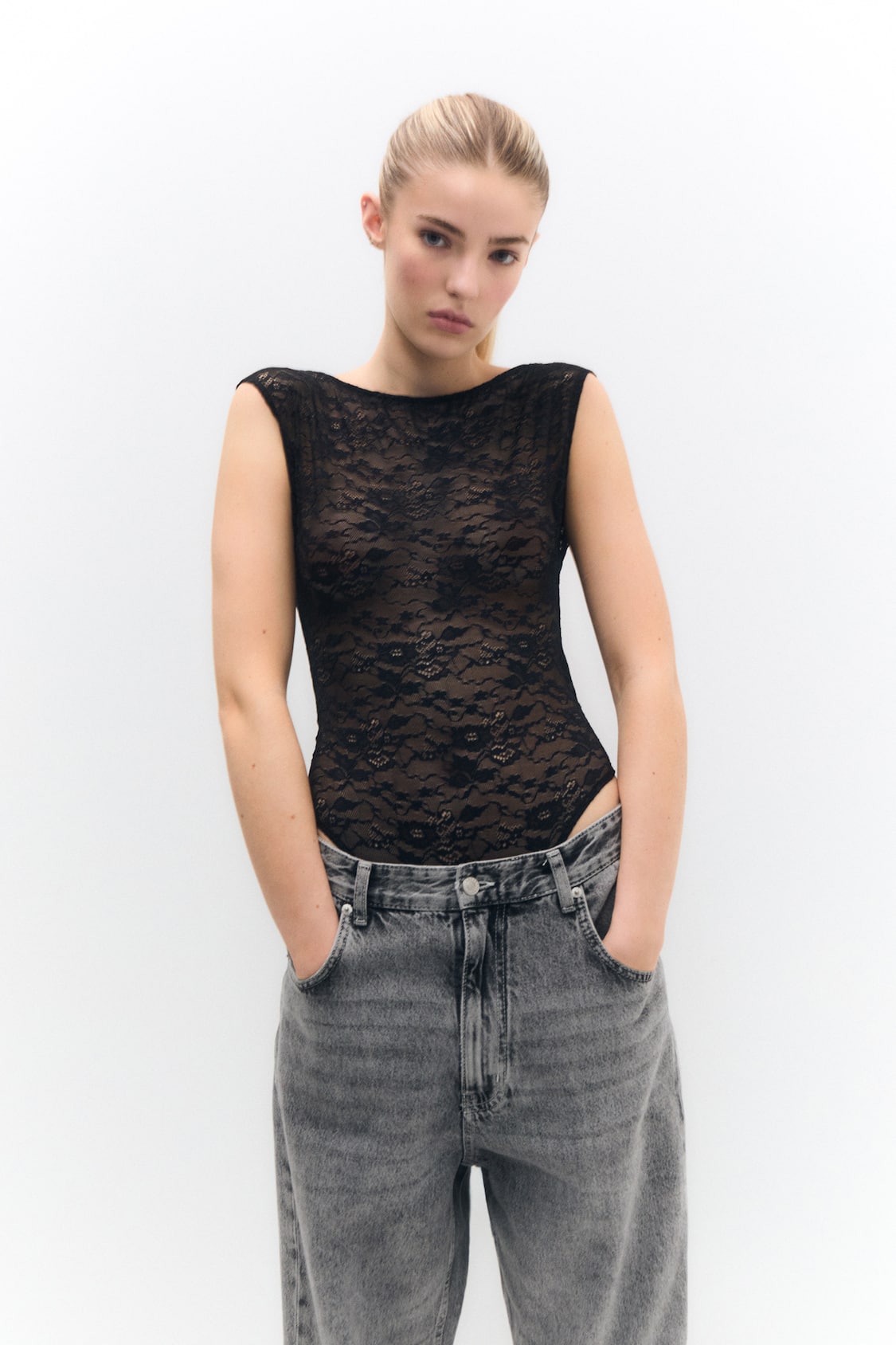Body dentelle manches courtes - pull&bear
