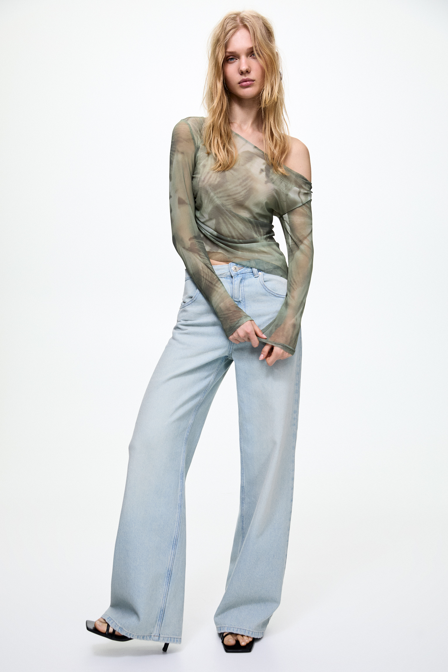 Tulle top with asymmetric neckline - pull&bear
