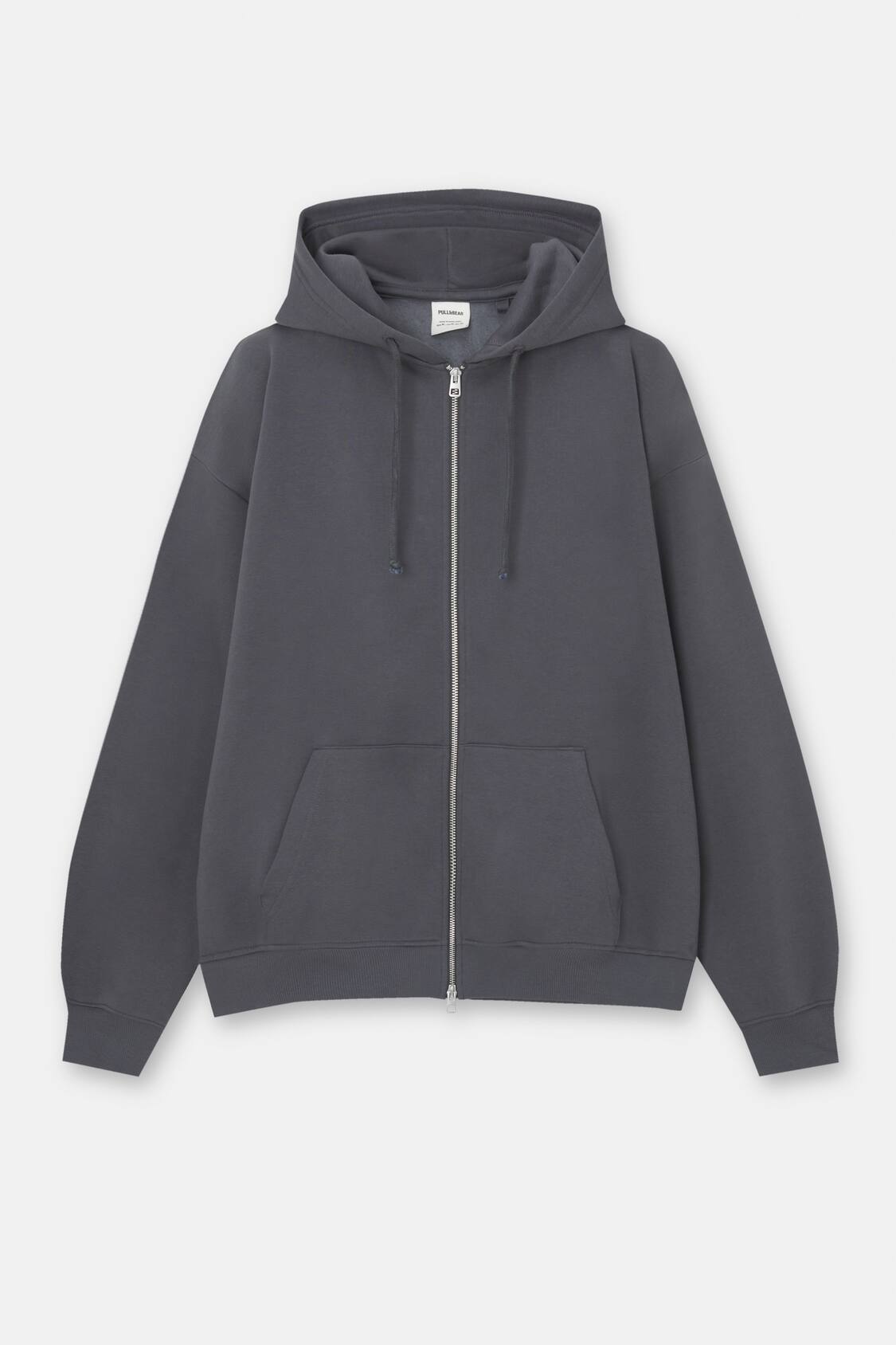 Oversized sweatshirt with pouch pocket and hood
