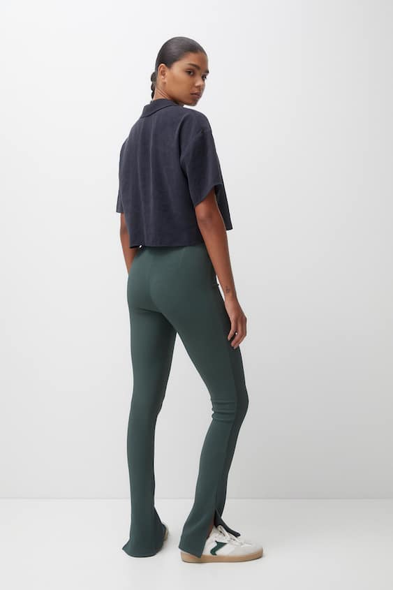Leggings & cycling shorts - Trousers - Clothing - Woman - PULL&BEAR United  Arab Emirates