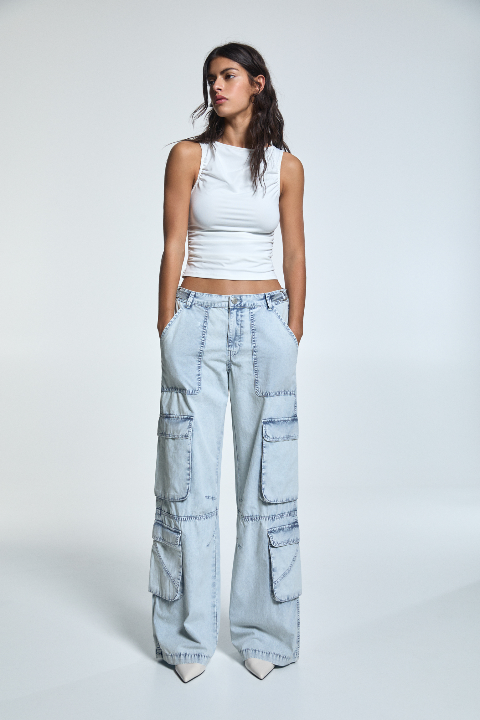 Wide-leg multi-pocket cargo jeans - PULL&BEAR 