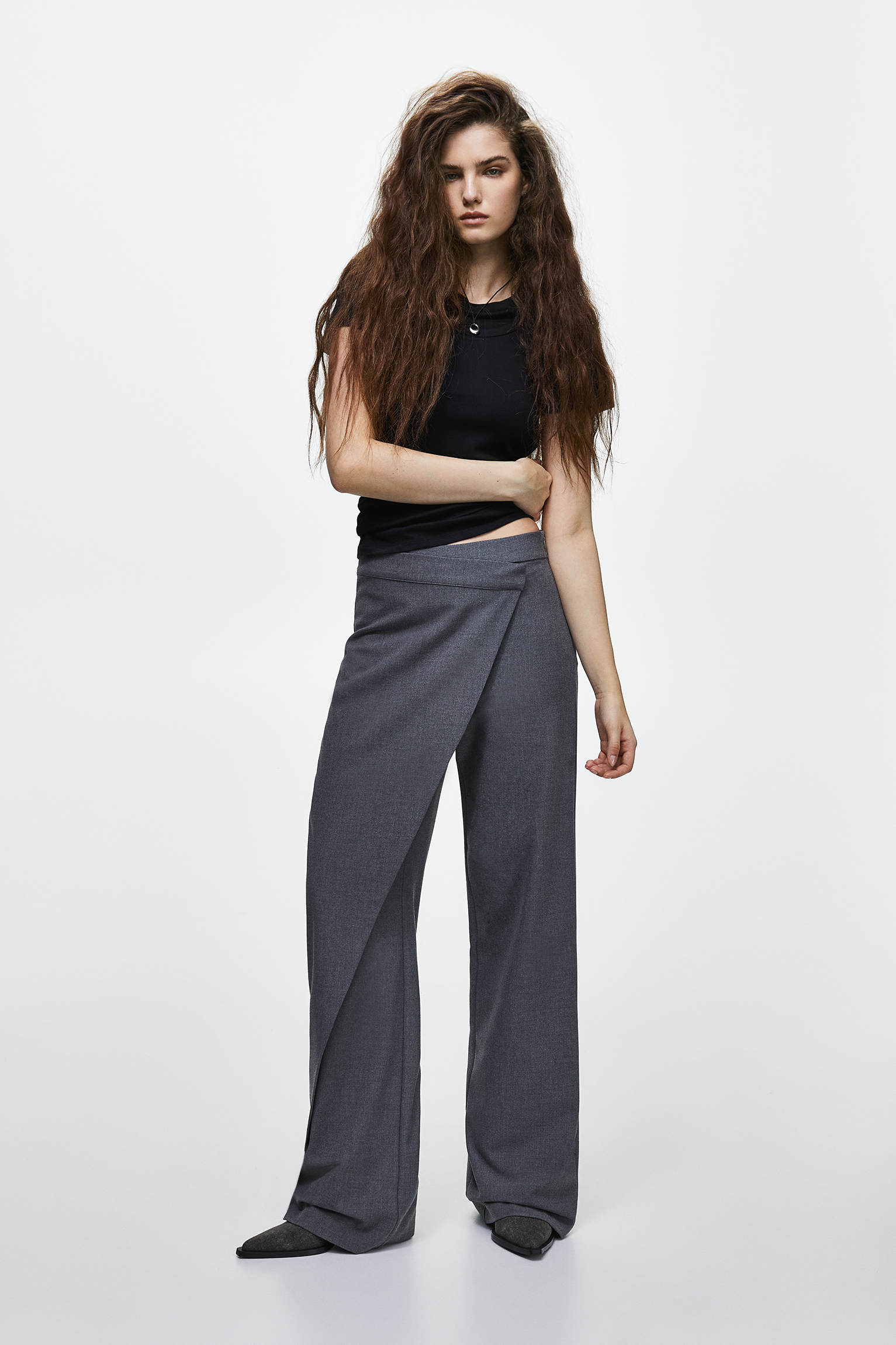 Pull&Bear Cargo trousers for Women | Online Sale up to 64% off | Lyst  Australia