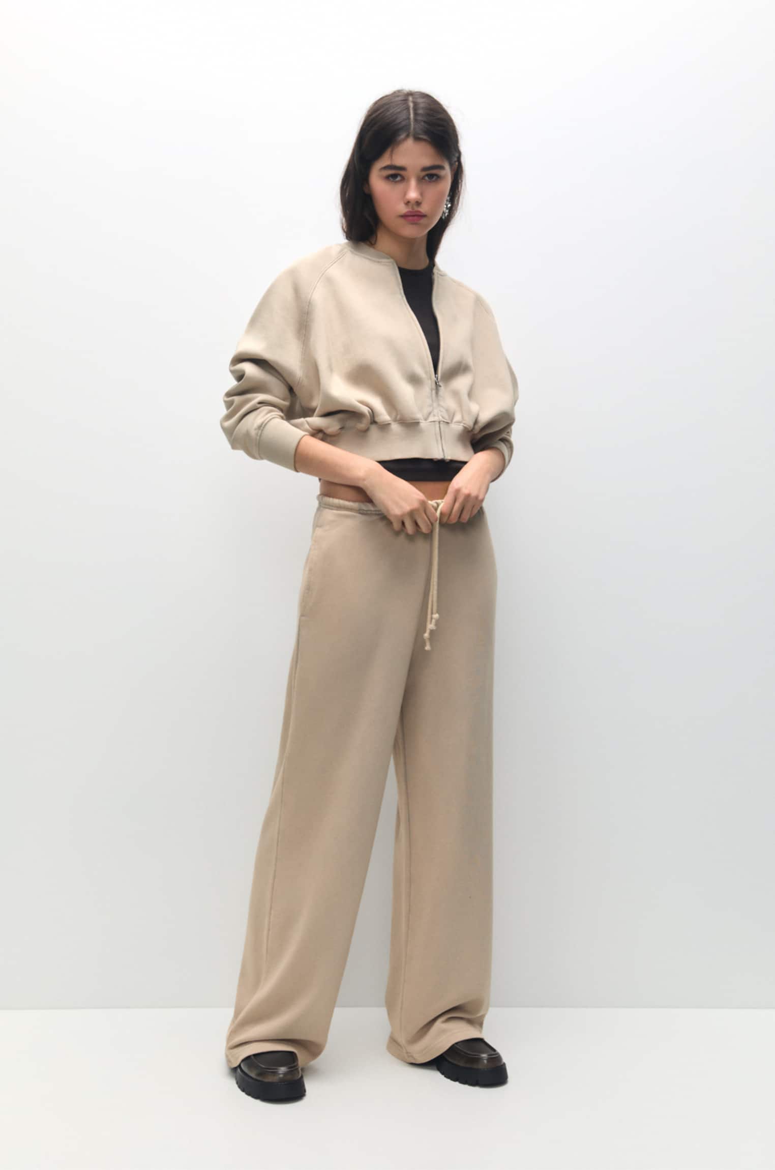 New Collection Pantalon large femme: en vente à 19.99€ sur