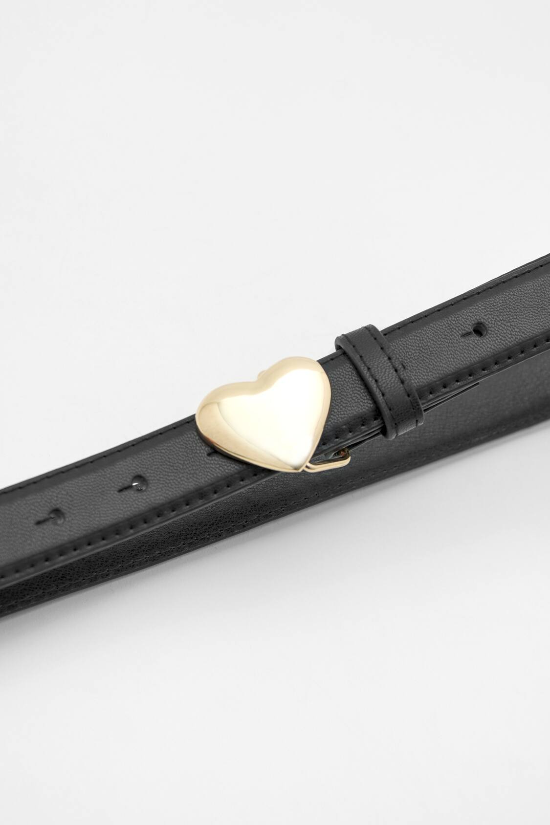 Faux leather belt with heart buckle - pull&bear