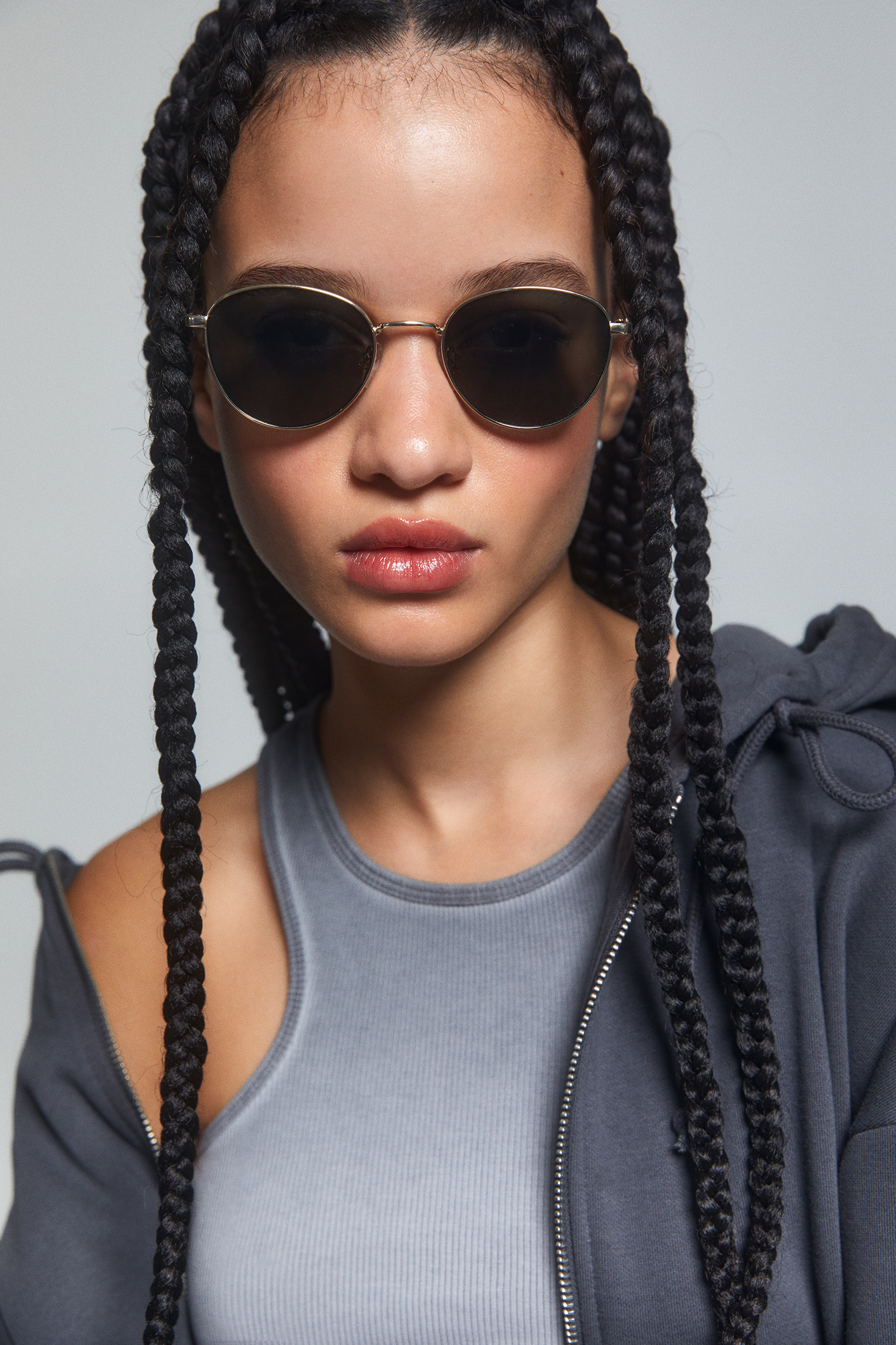 Sonnenbrille mit Metallgestell - PULL&BEAR 