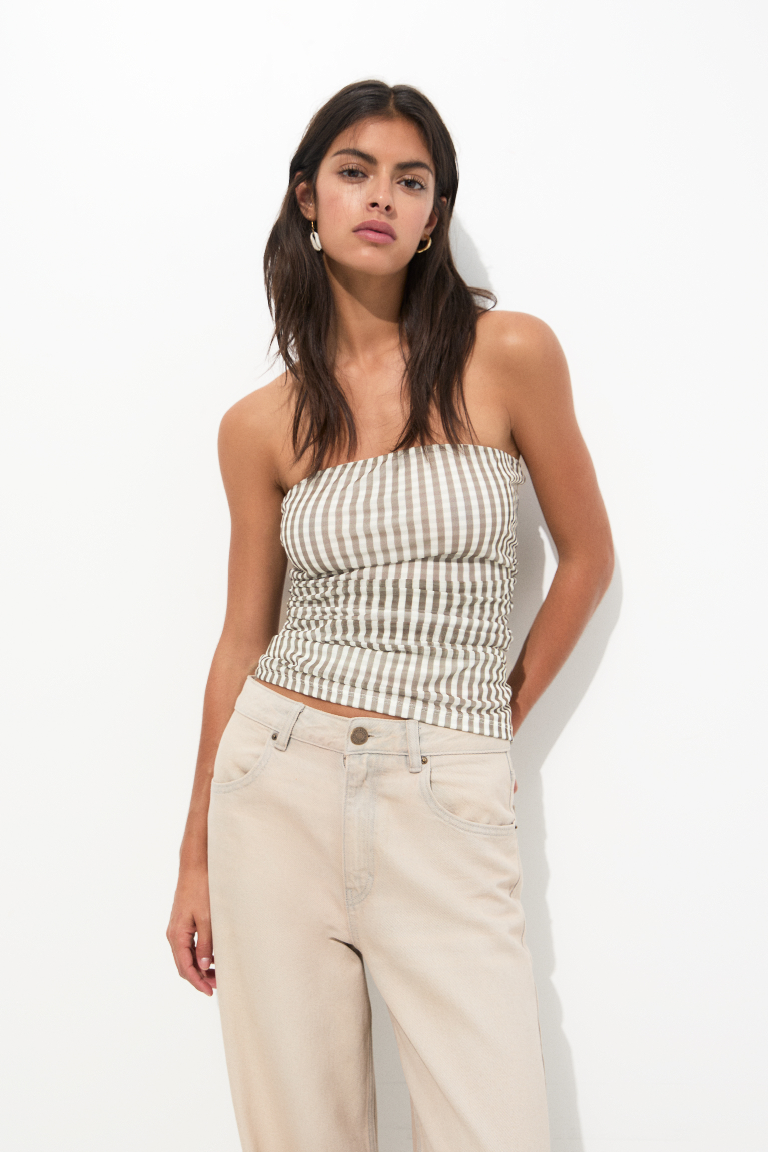 Gingham bandeau top with gathered detail - PULL&BEAR