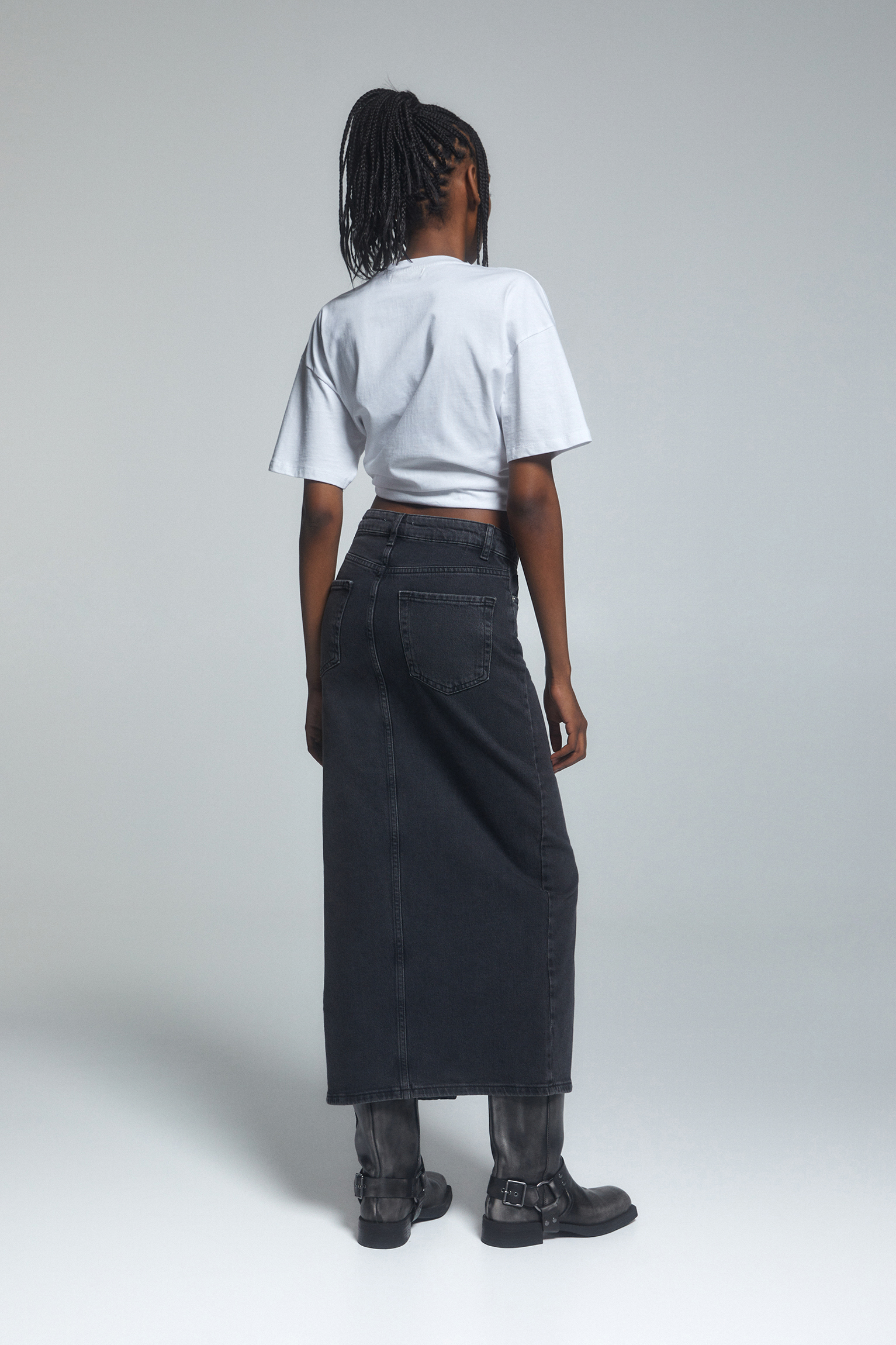 Black Denim Skirt - Women's Fall Styles | ROOLEE